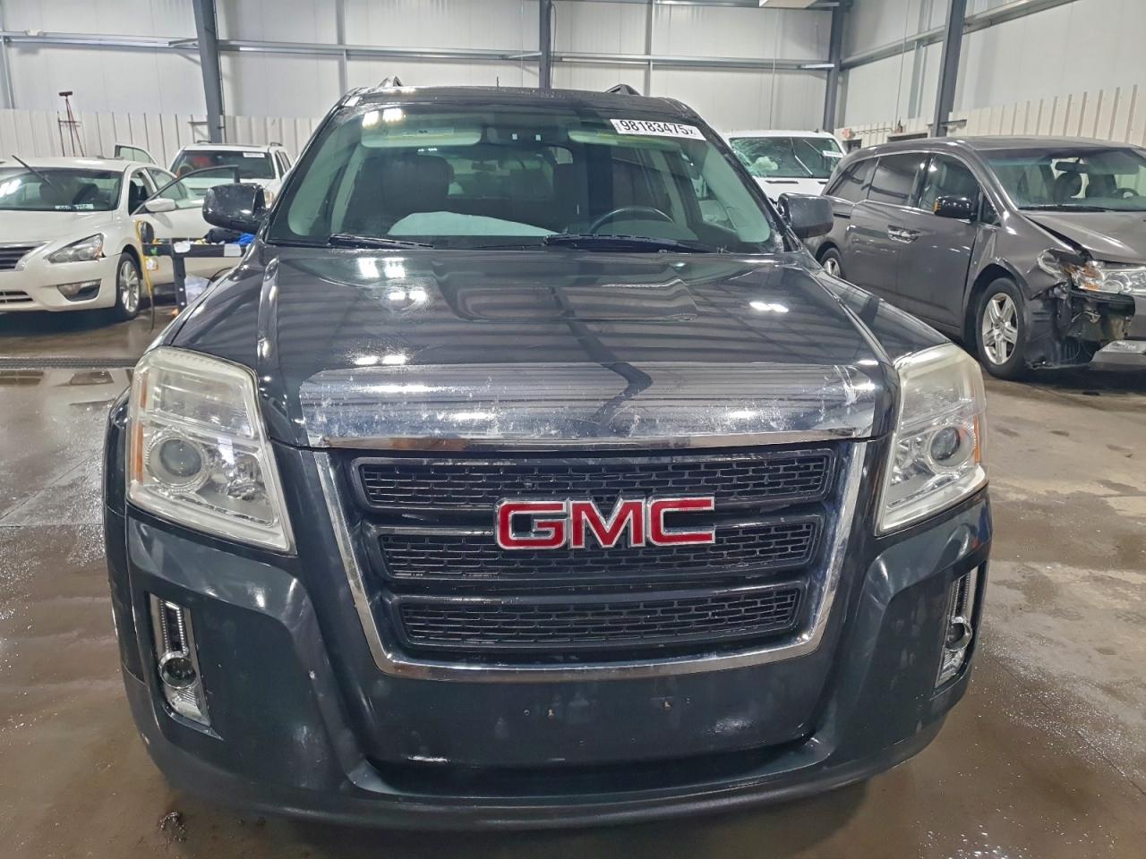 2013 GMC TERRAIN SLT photo 5