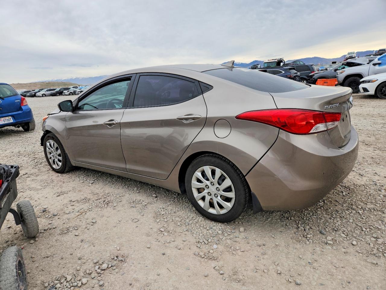 2012 HYUNDAI ELANTRA GLS photo 2
