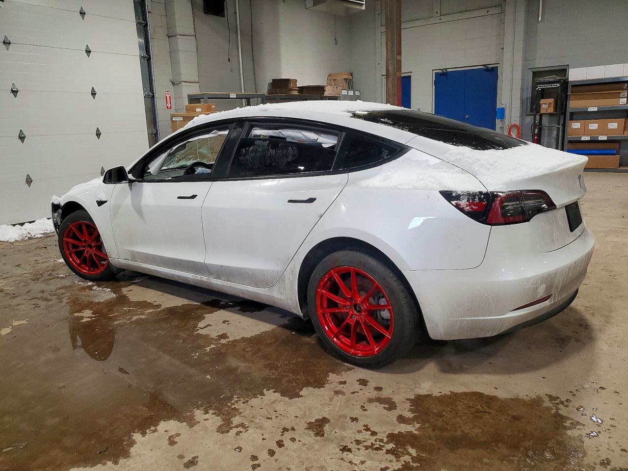 2022 TESLA MODEL 3 photo 2