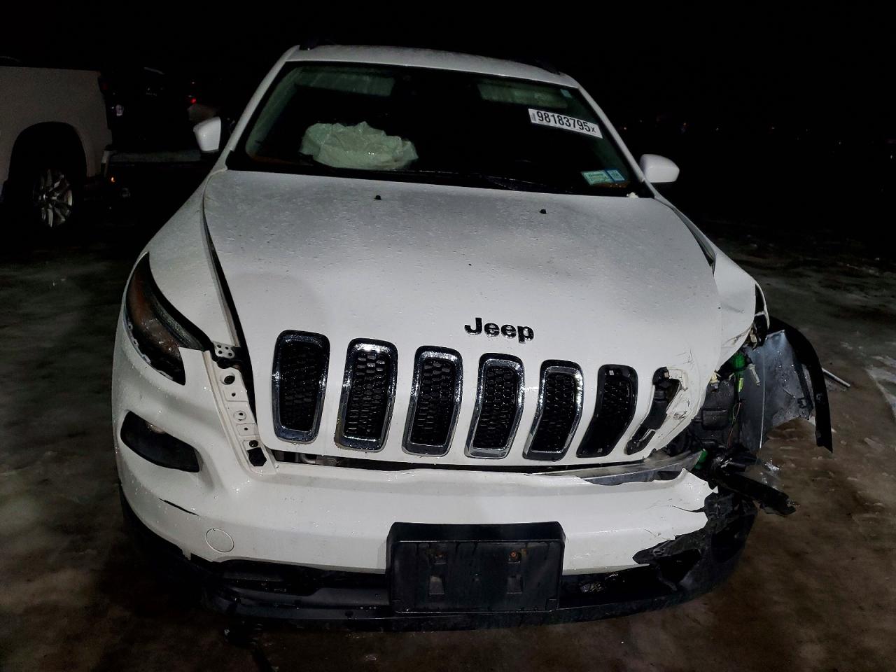 2015 JEEP CHEROKEE LATITUDE photo 5