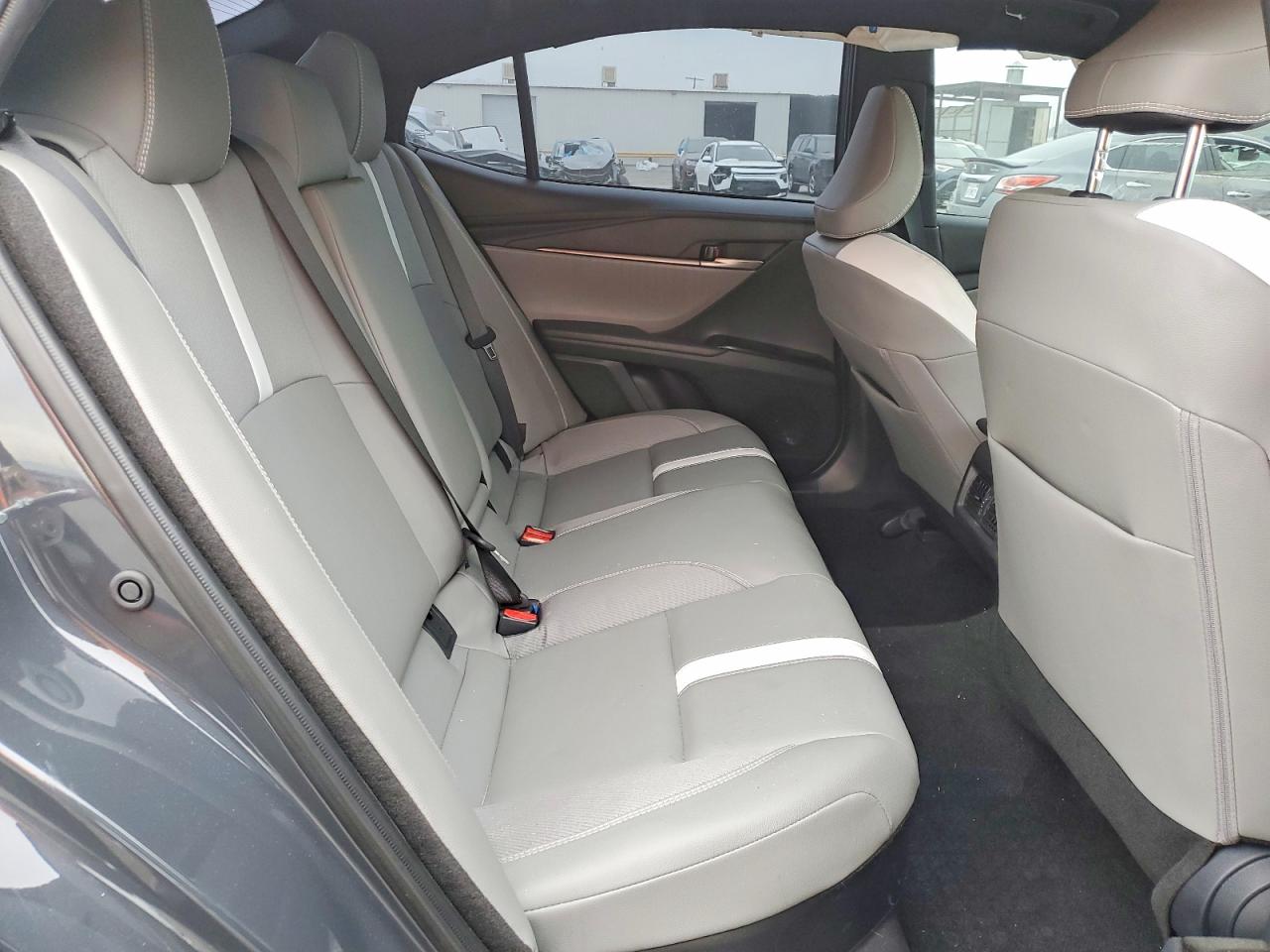 2025 TOYOTA CAMRY XSE photo 10