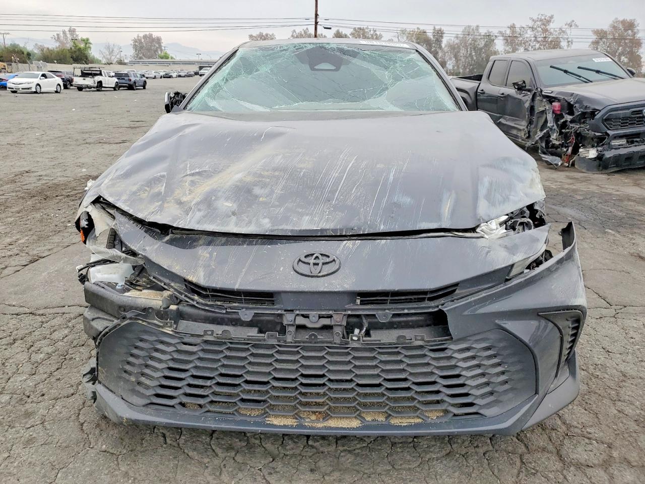2025 TOYOTA CAMRY XSE photo 5
