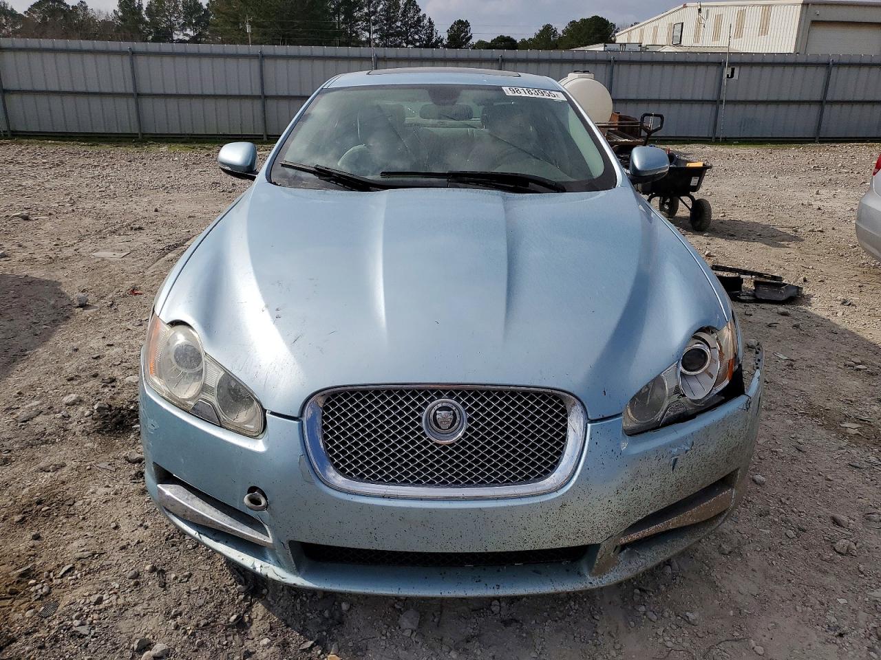 2011 JAGUAR XF photo 5