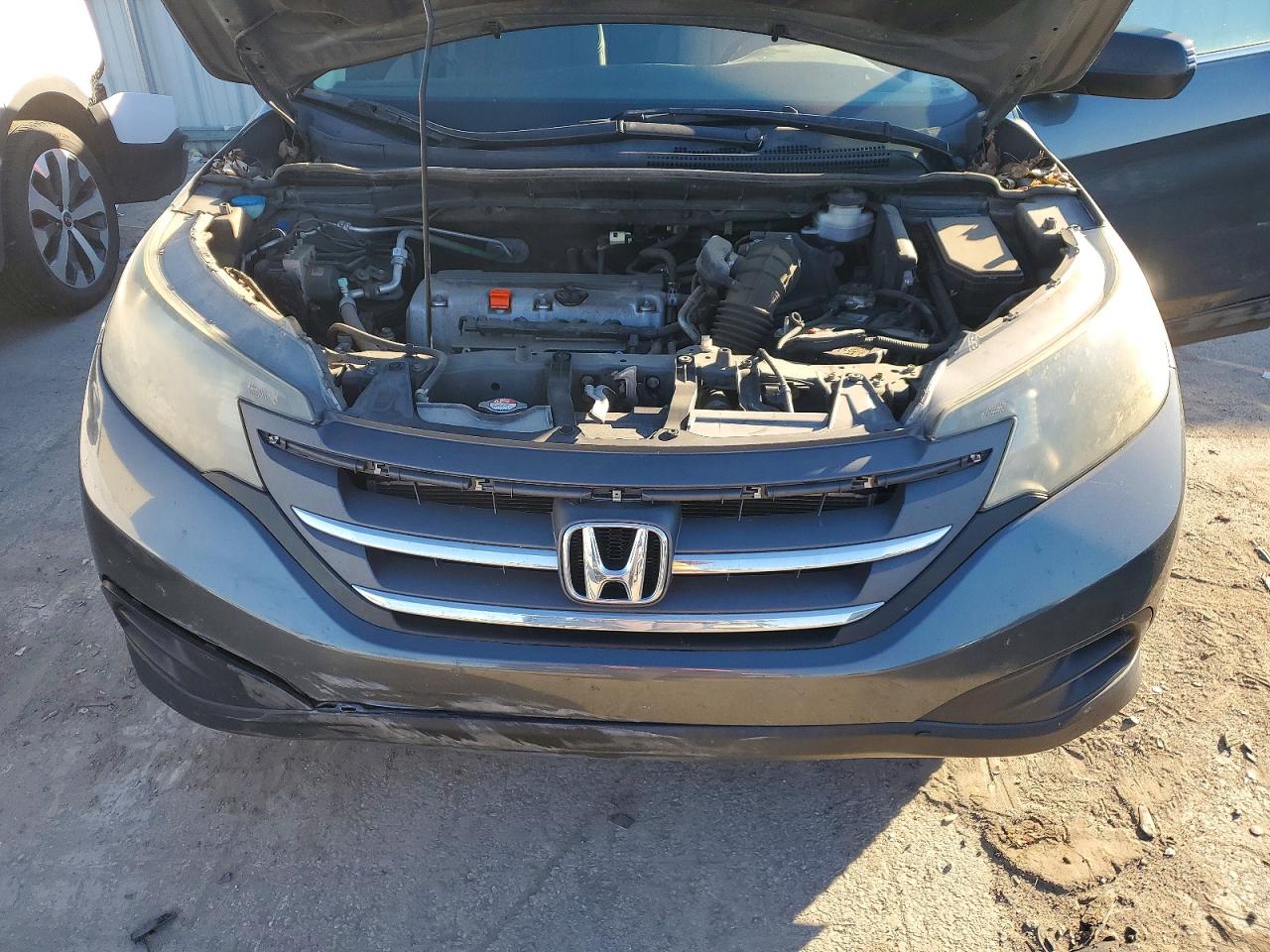 2013 HONDA CR-V LX photo 12
