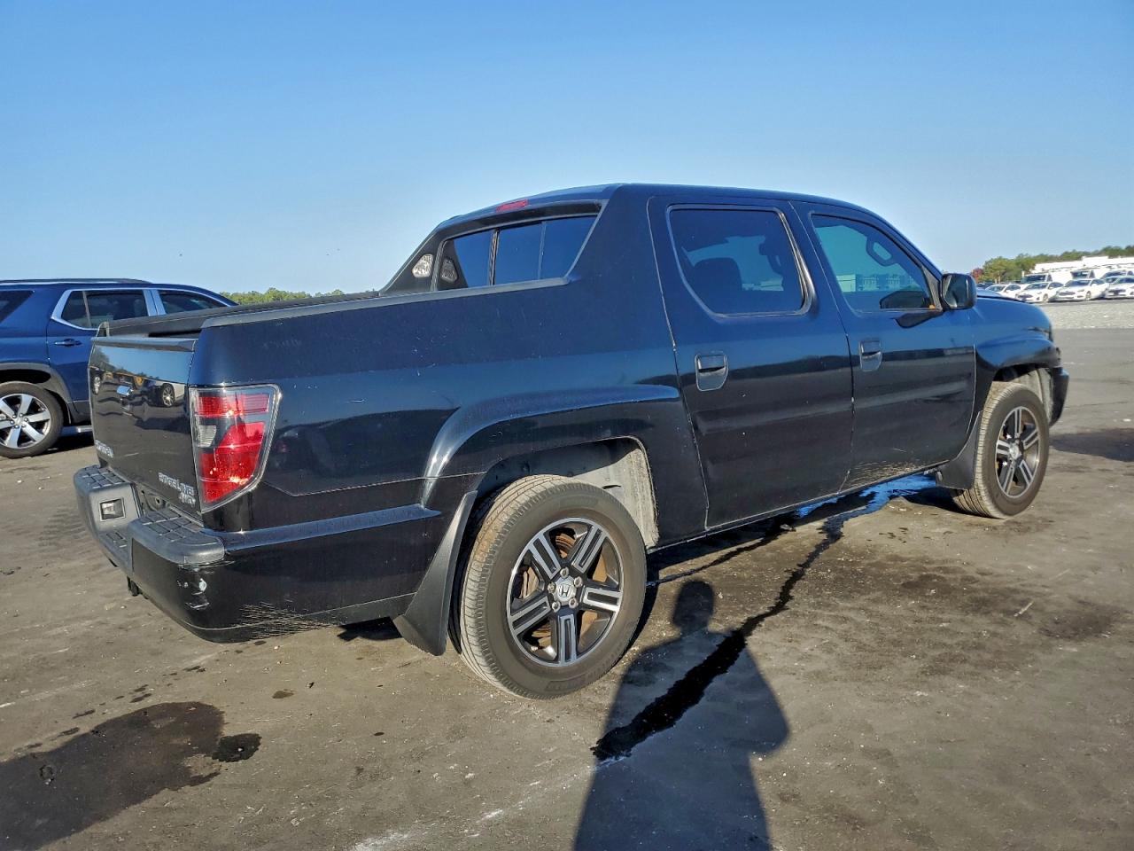 2013 HONDA RIDGELINE SPORT photo 3