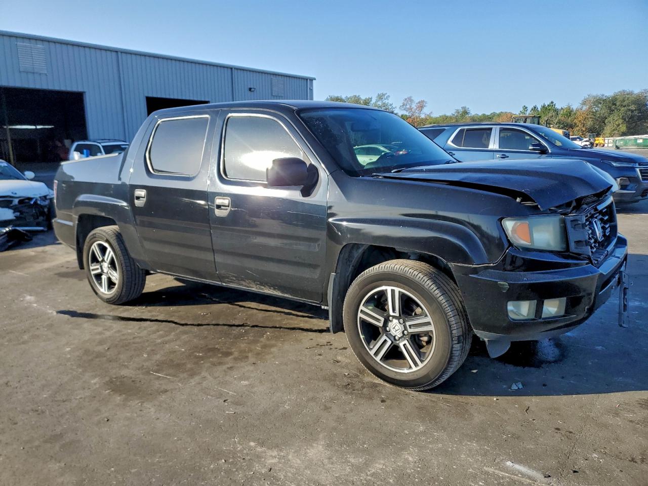 2013 HONDA RIDGELINE SPORT photo 4