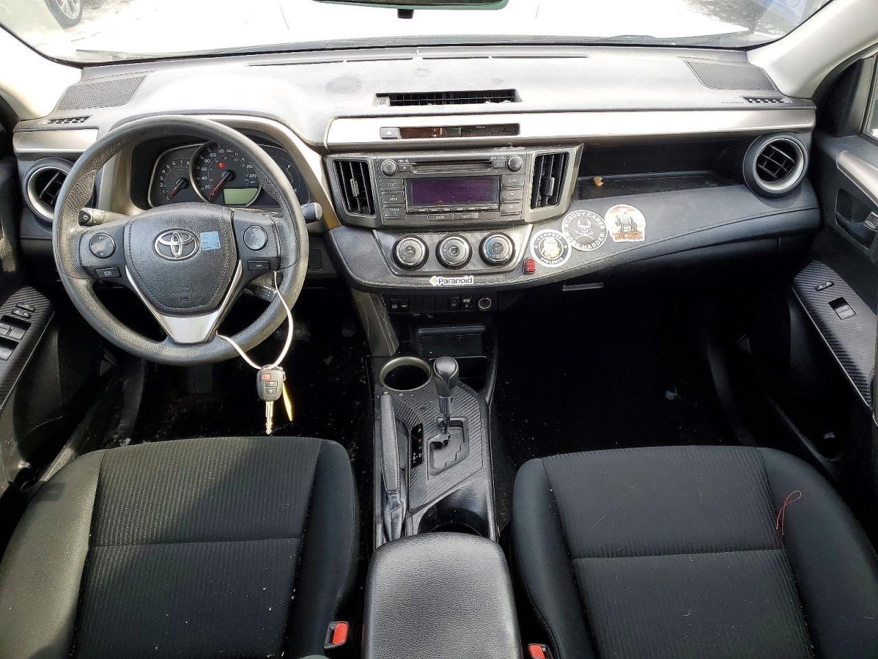 2014 TOYOTA RAV4 LE photo 8