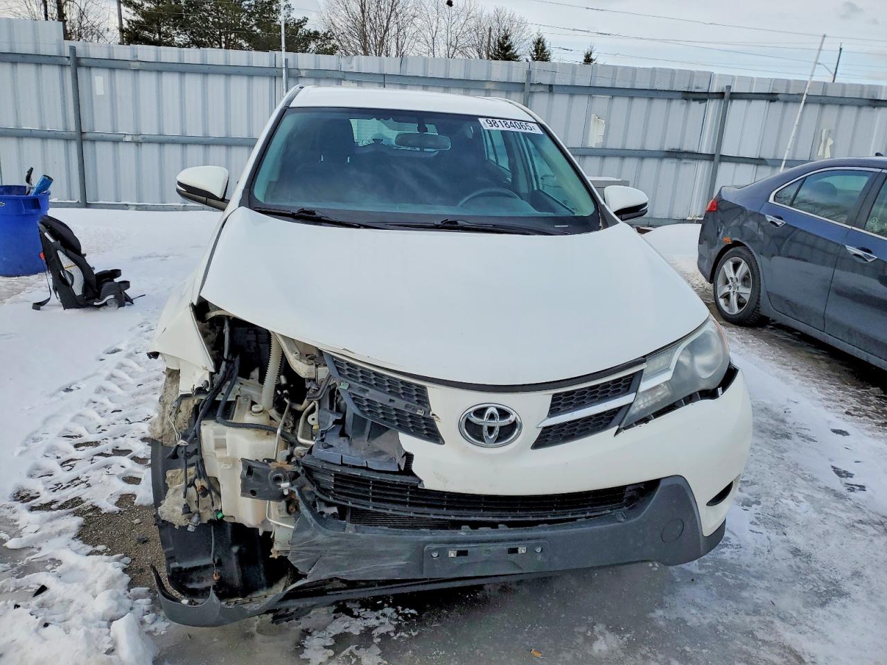 2014 TOYOTA RAV4 LE photo 5