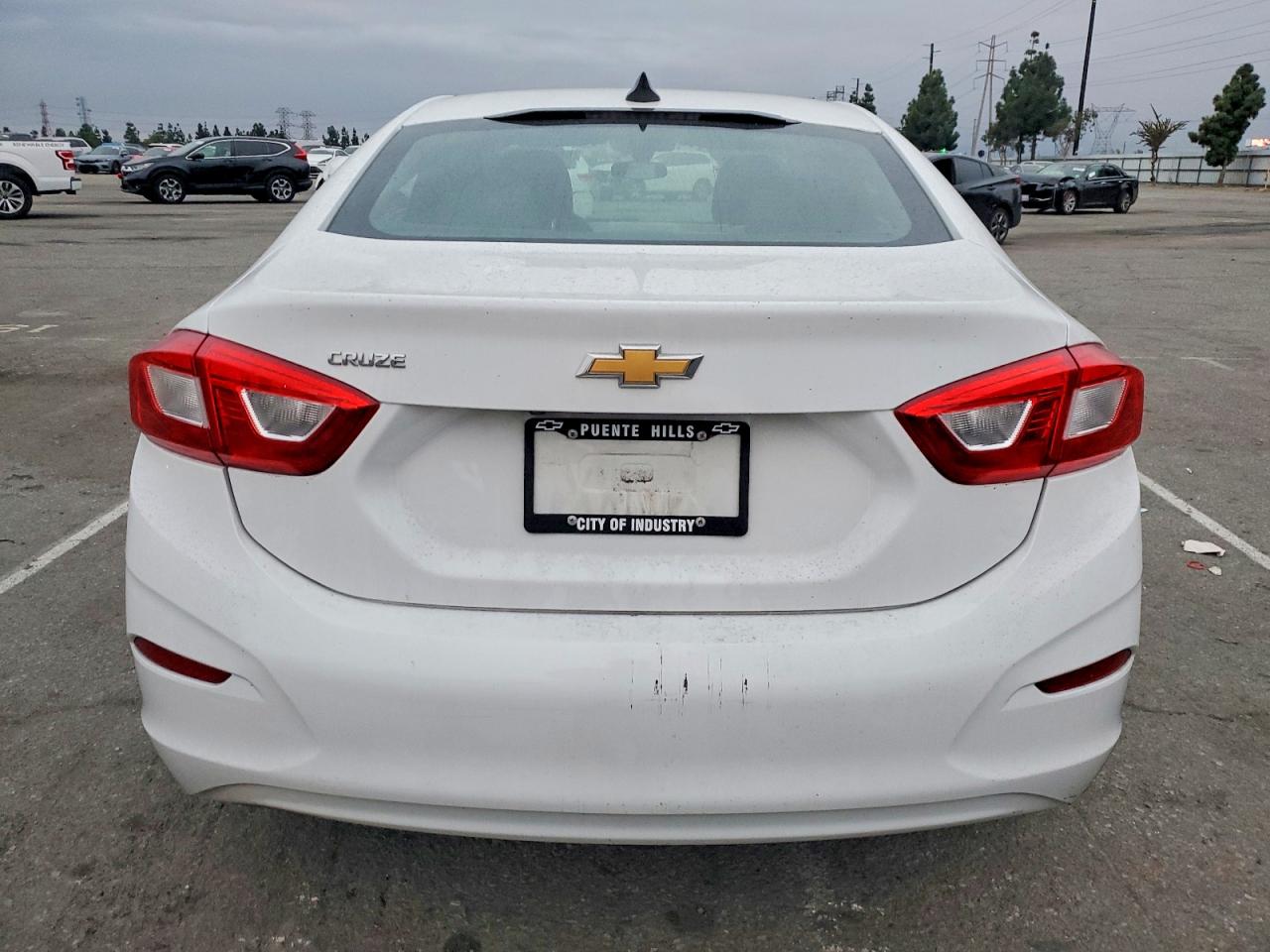 2017 CHEVROLET CRUZE LS photo 6