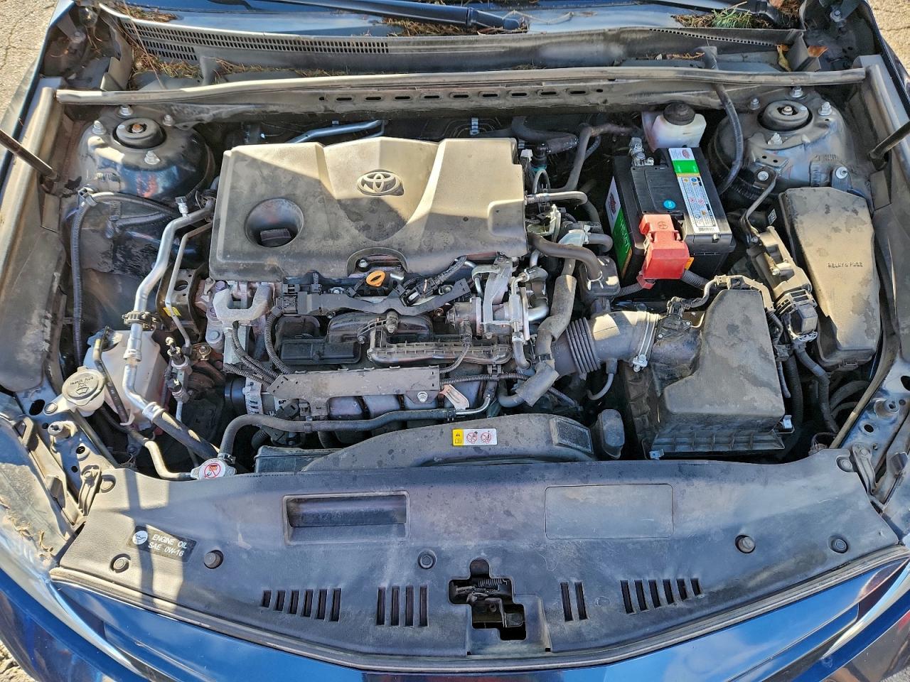 2019 TOYOTA CAMRY L photo 11