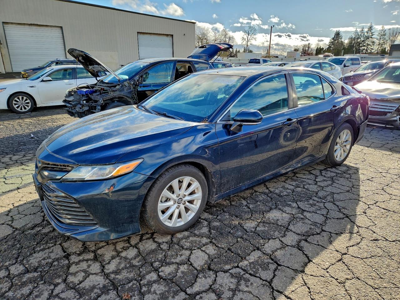2019 TOYOTA CAMRY
