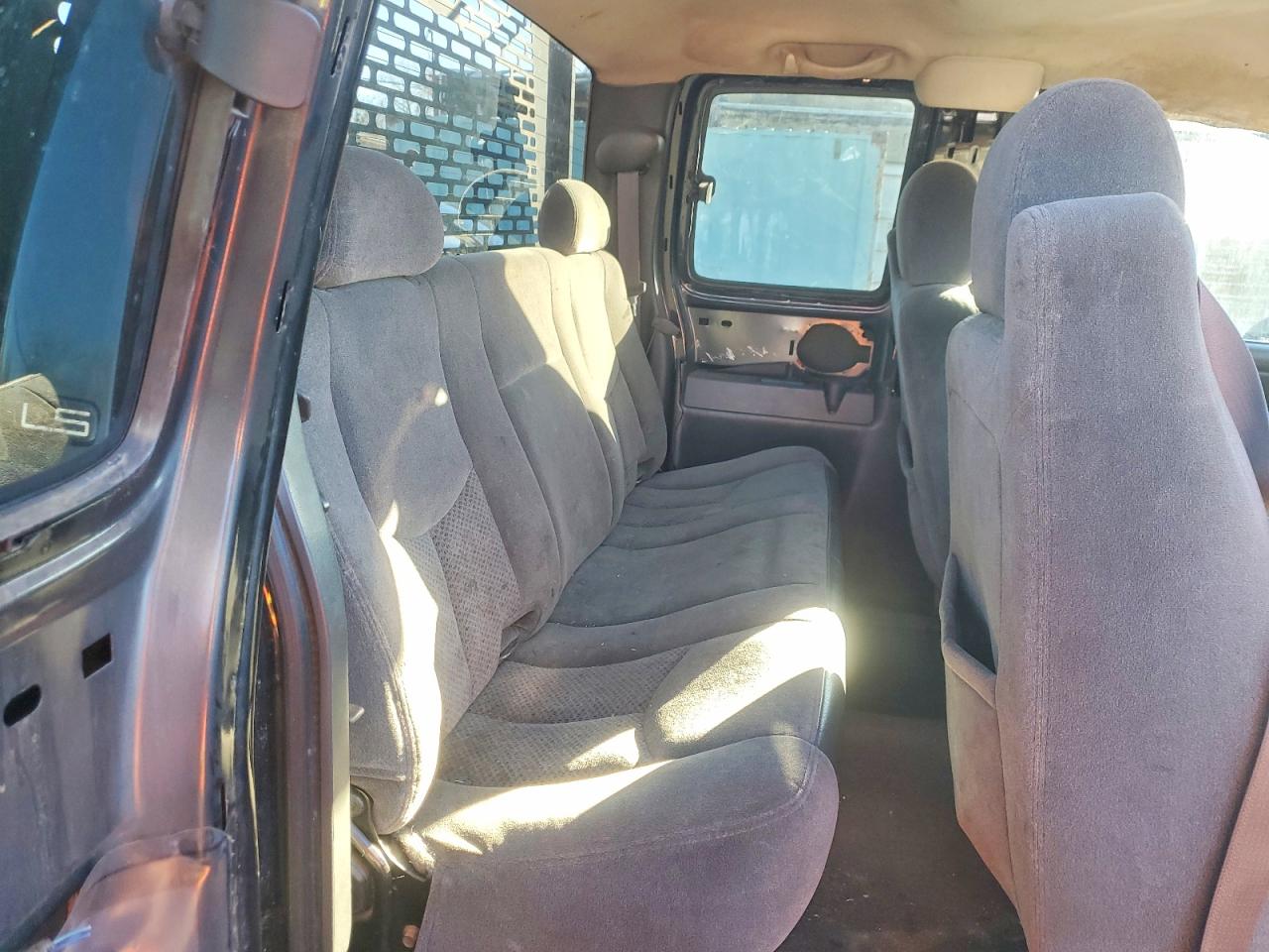 2005 CHEVROLET SILVERADO K1500 photo 10
