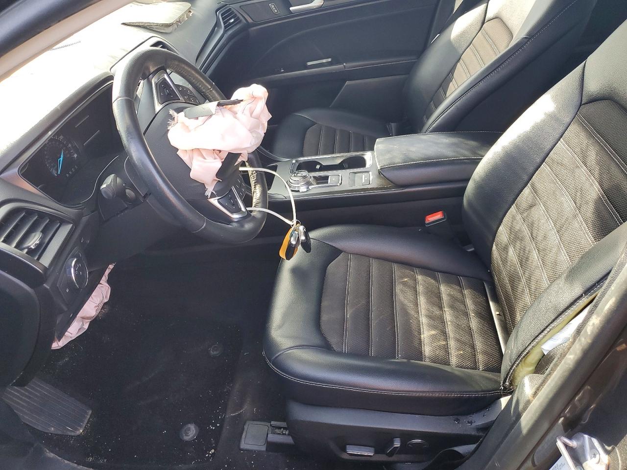 2018 FORD FUSION SE photo 7