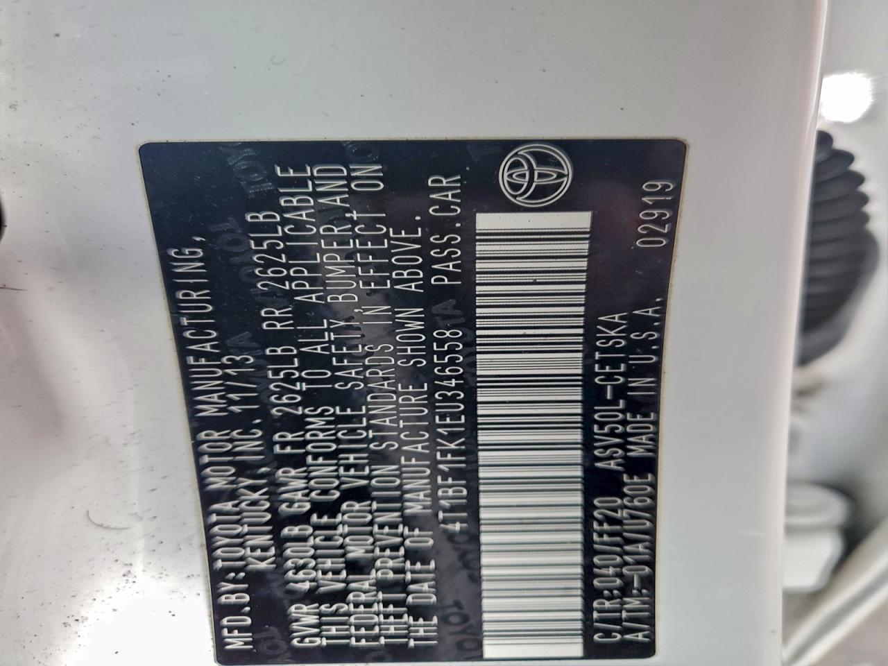 2014 TOYOTA CAMRY L photo 12
