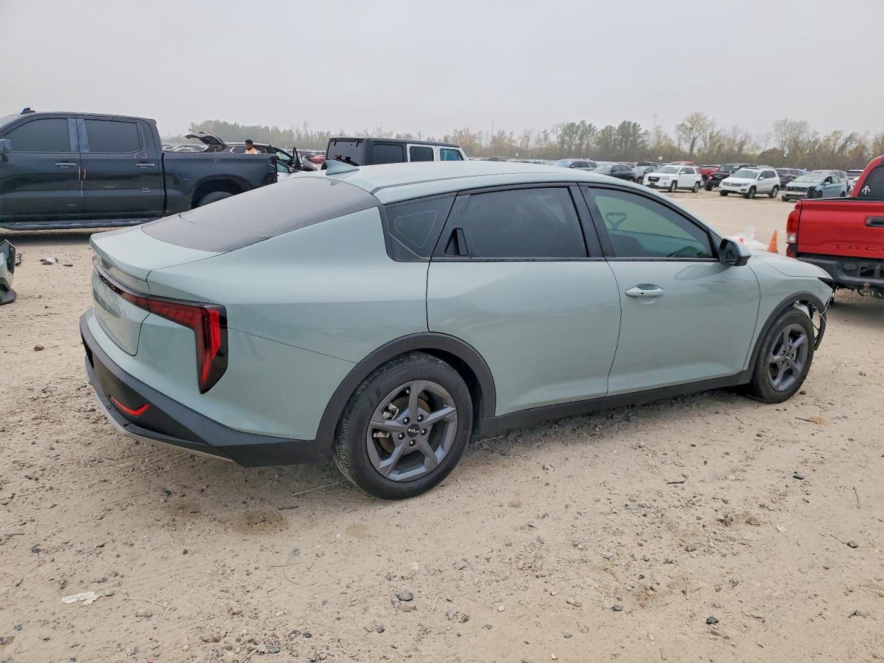 2025 KIA K4 LX photo 3