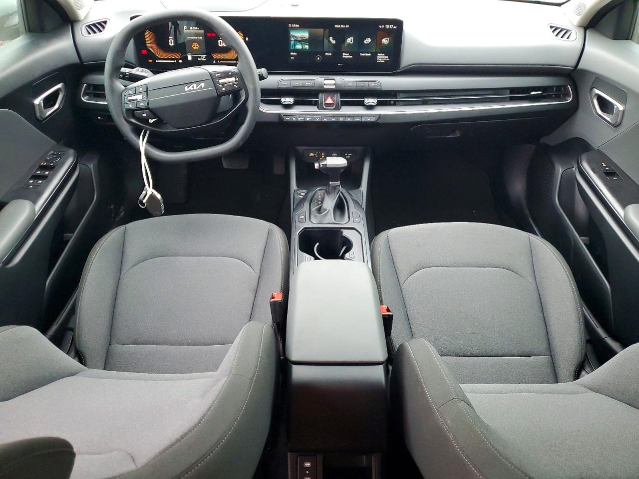 2025 KIA K4 LX photo 8