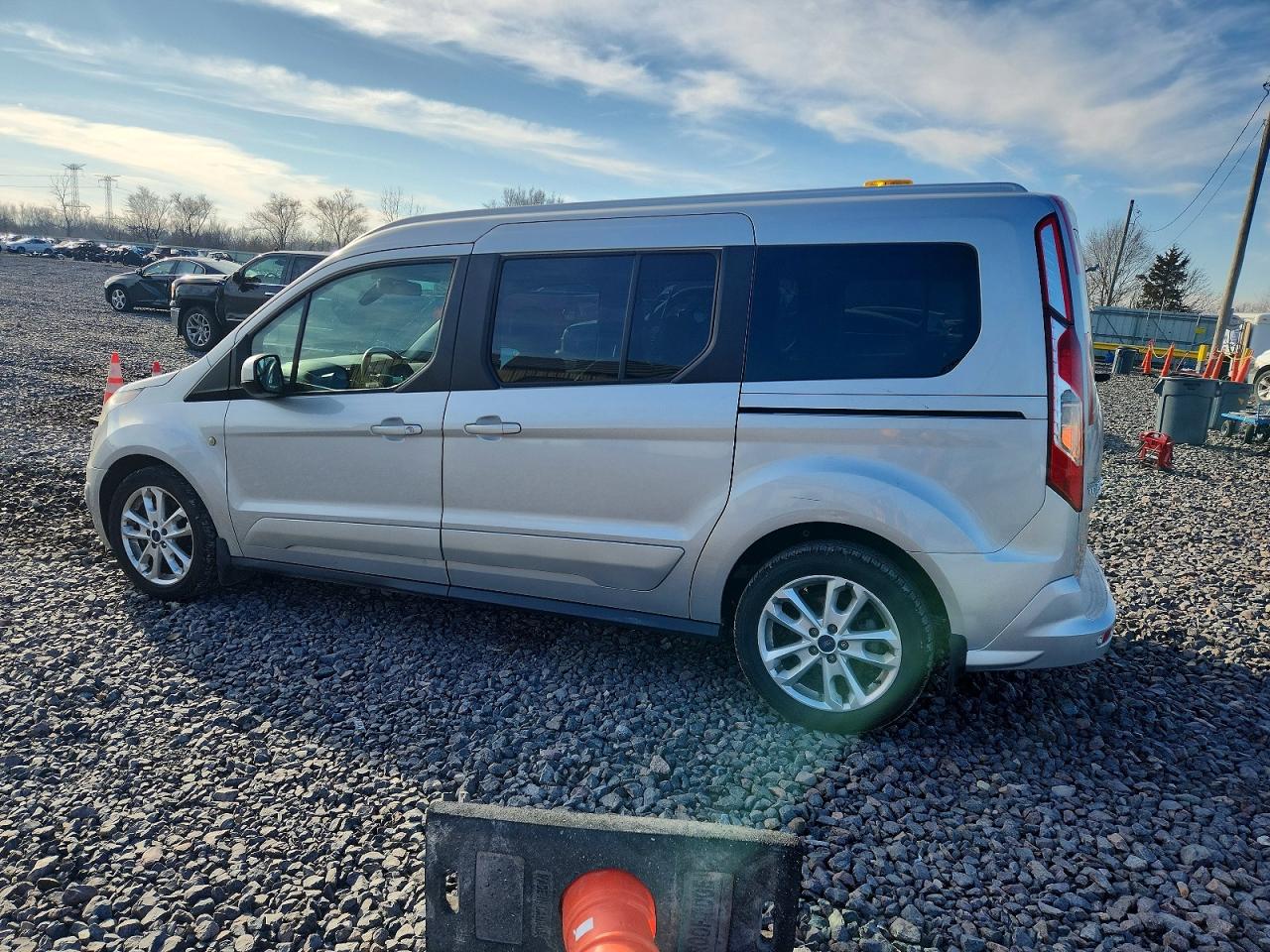 2015 FORD TRANSIT CONNECT TITANIUM photo 2