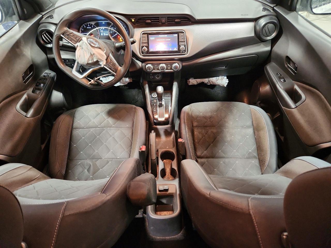 2020 NISSAN KICKS S photo 8