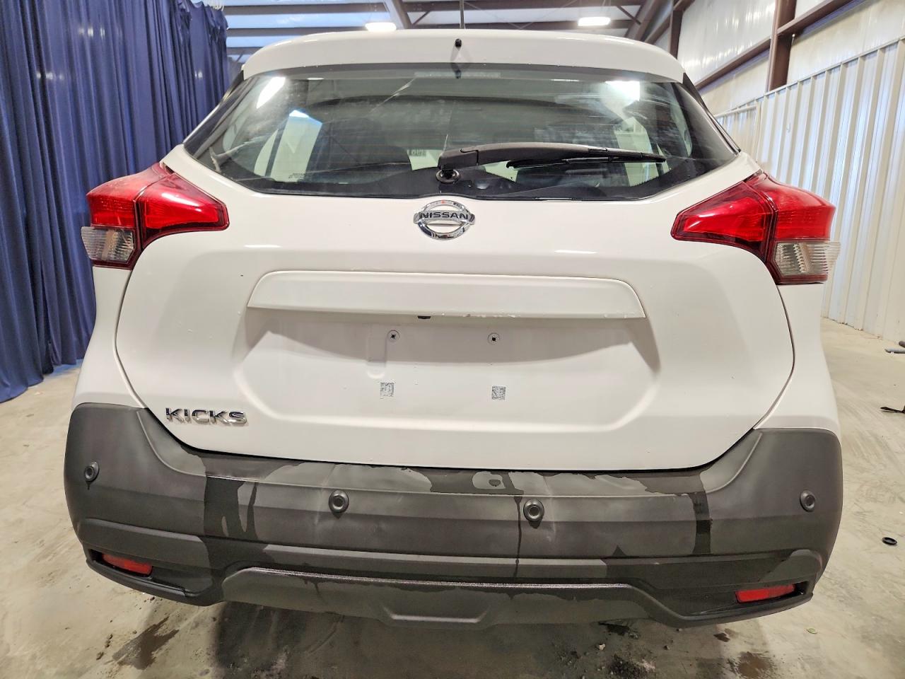 2020 NISSAN KICKS S photo 6