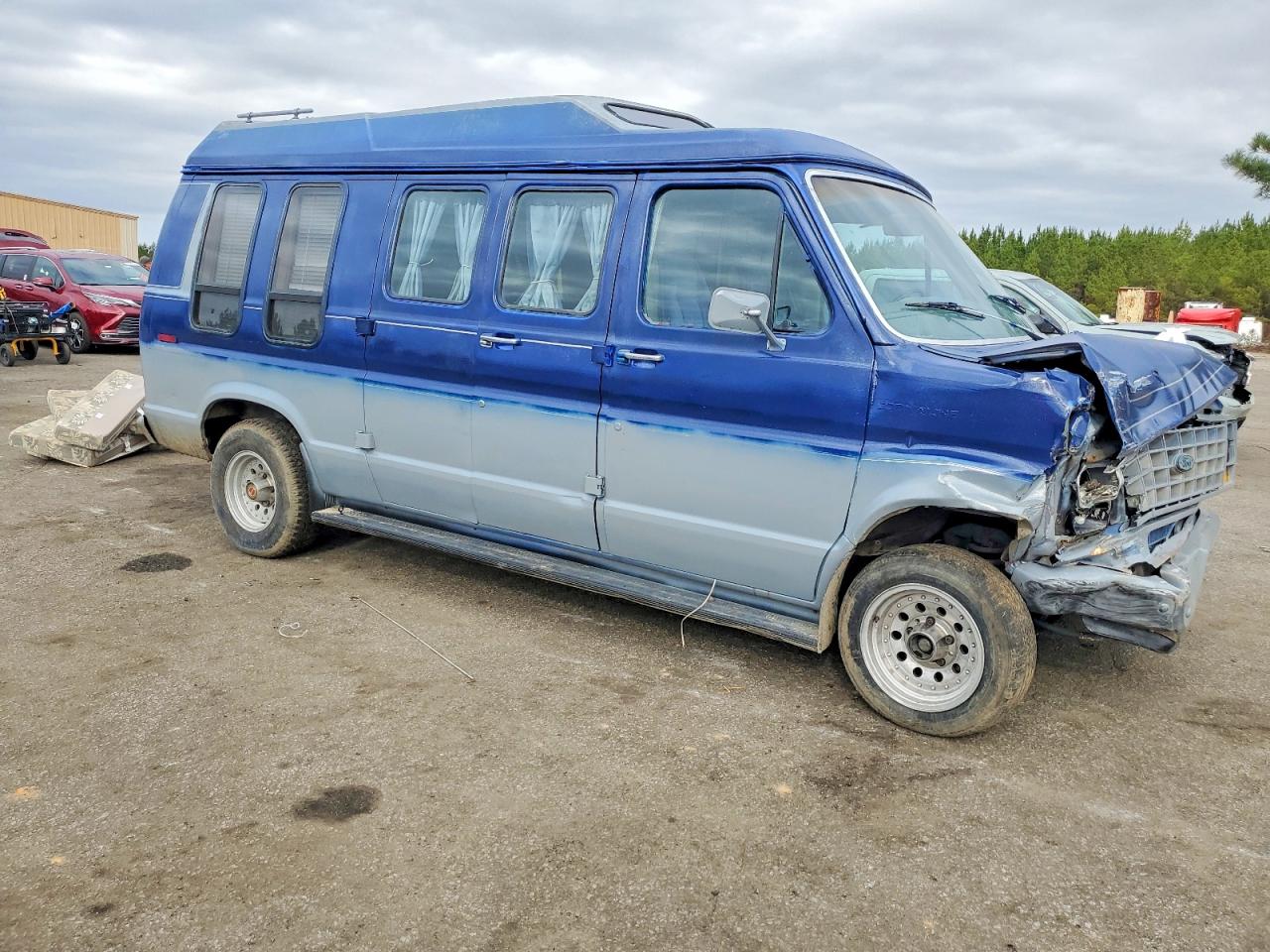 1985 FORD ECONOLINE E150 VAN photo 4