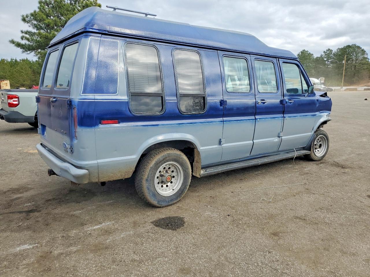 1985 FORD ECONOLINE E150 VAN photo 3