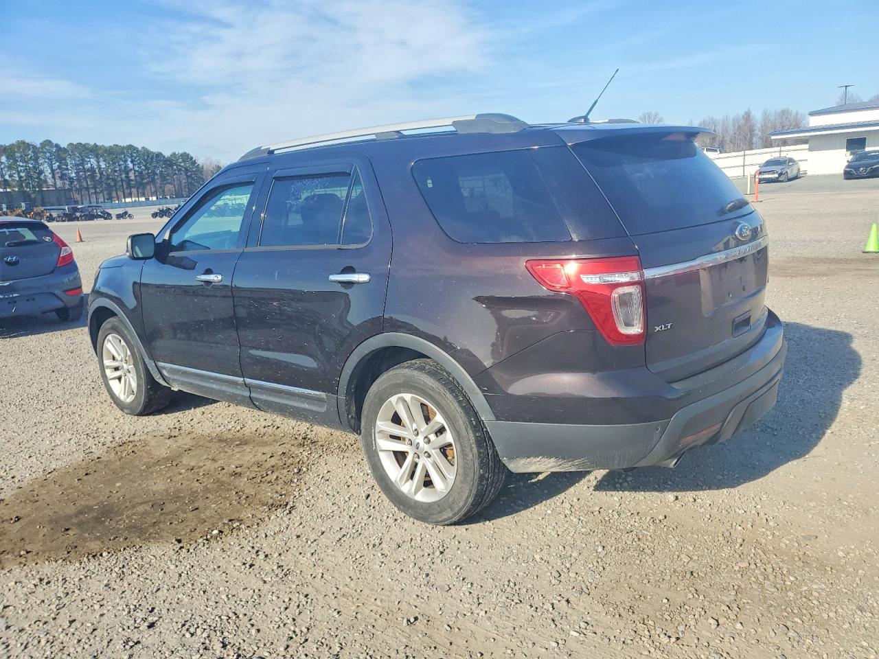 2014 FORD EXPLORER XLT photo 2