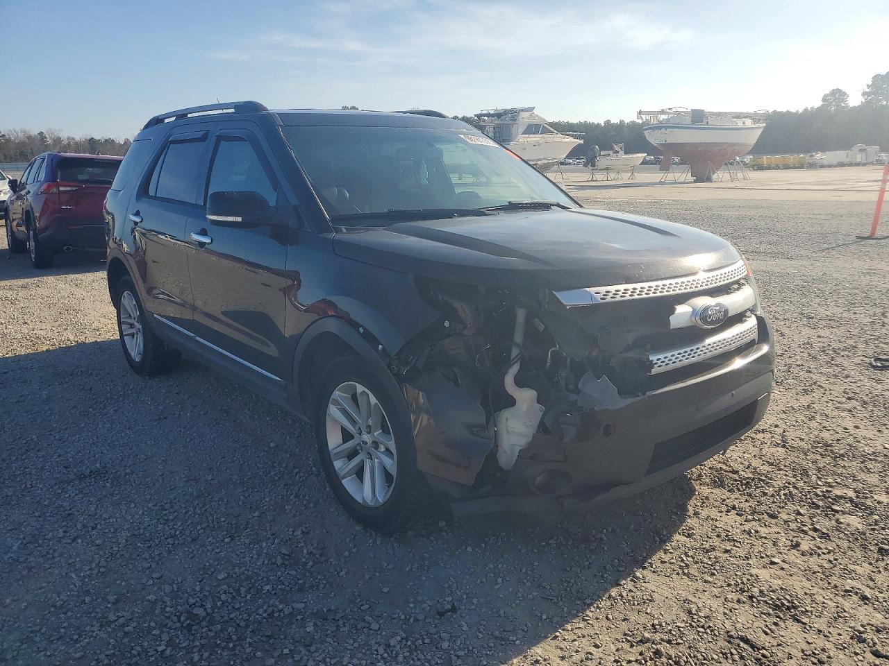 2014 FORD EXPLORER XLT photo 4