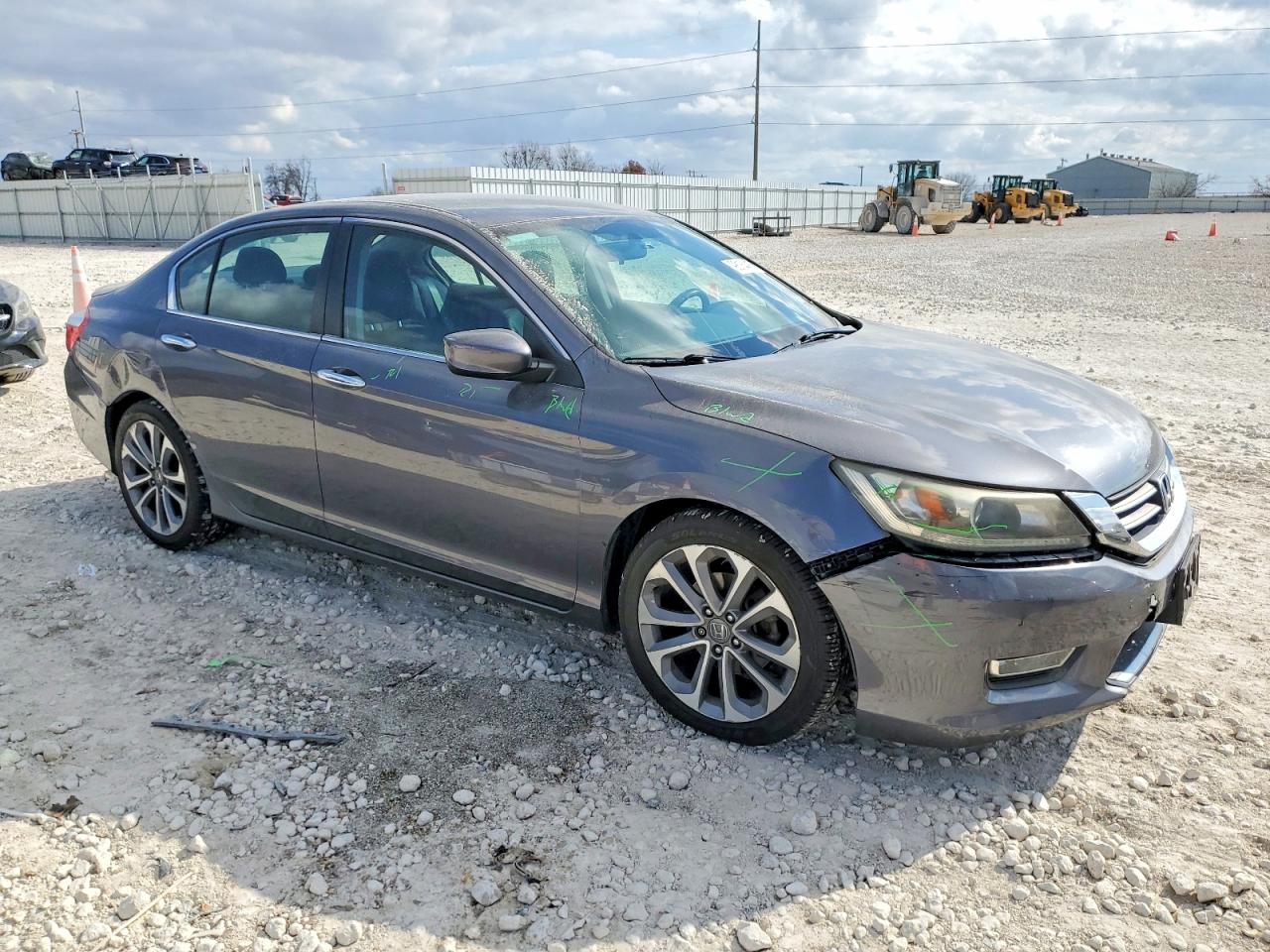 2013 HONDA ACCORD SPORT photo 4