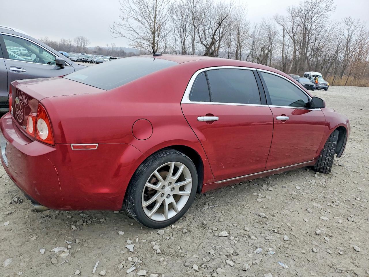 2009 CHEVROLET MALIBU LTZ photo 3