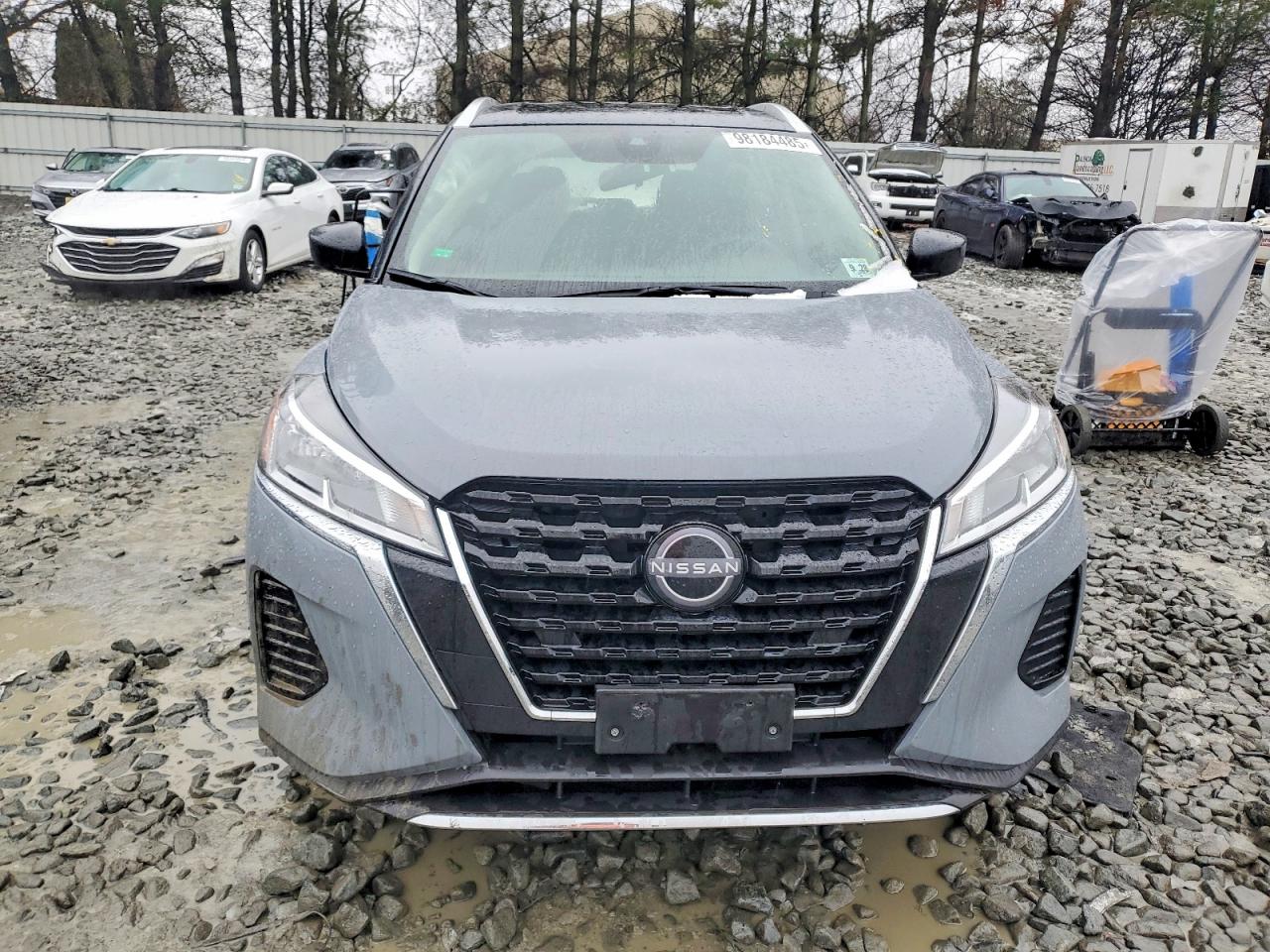 2023 NISSAN KICKS SV photo 5