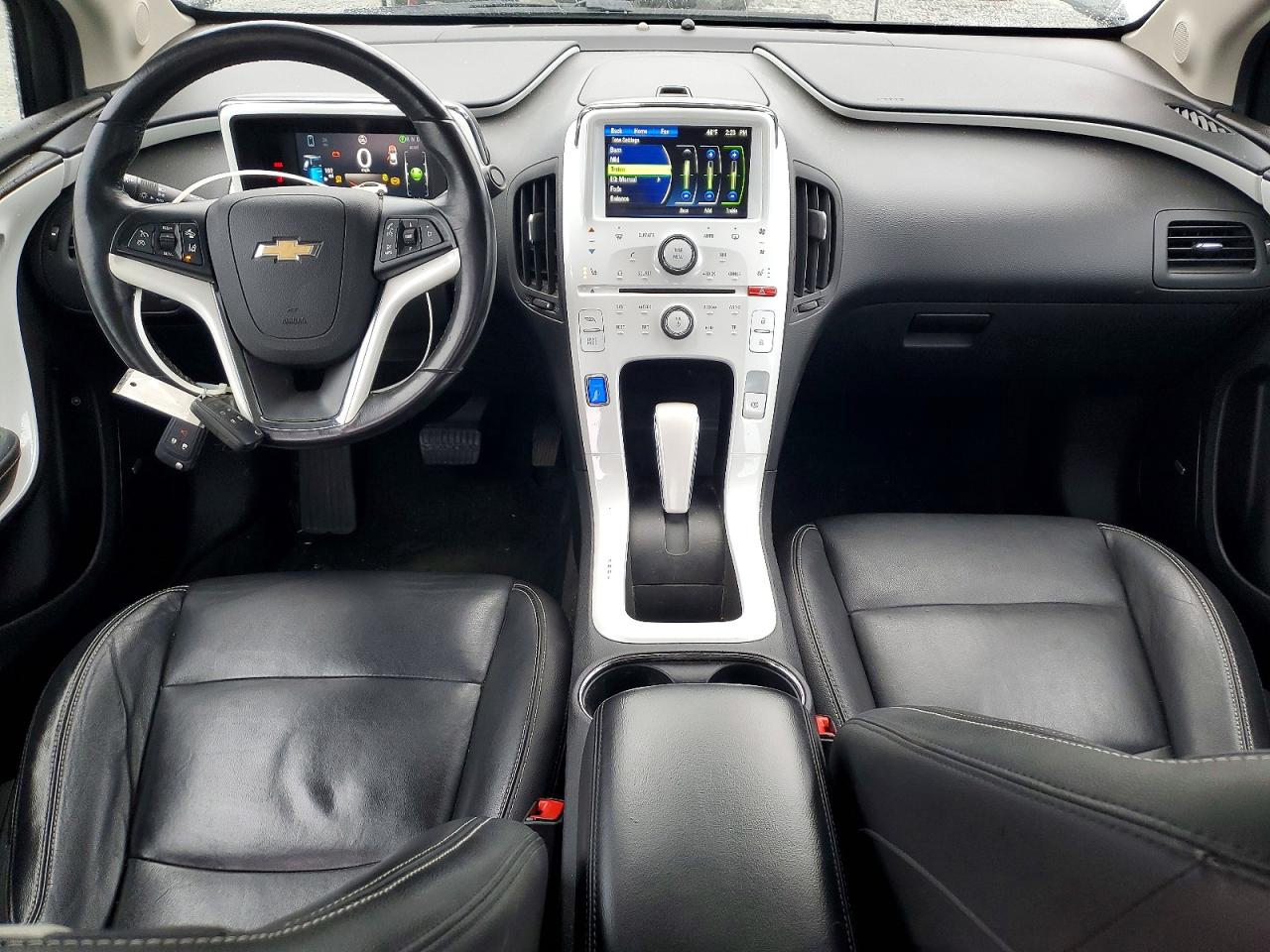 2013 CHEVROLET VOLT photo 8