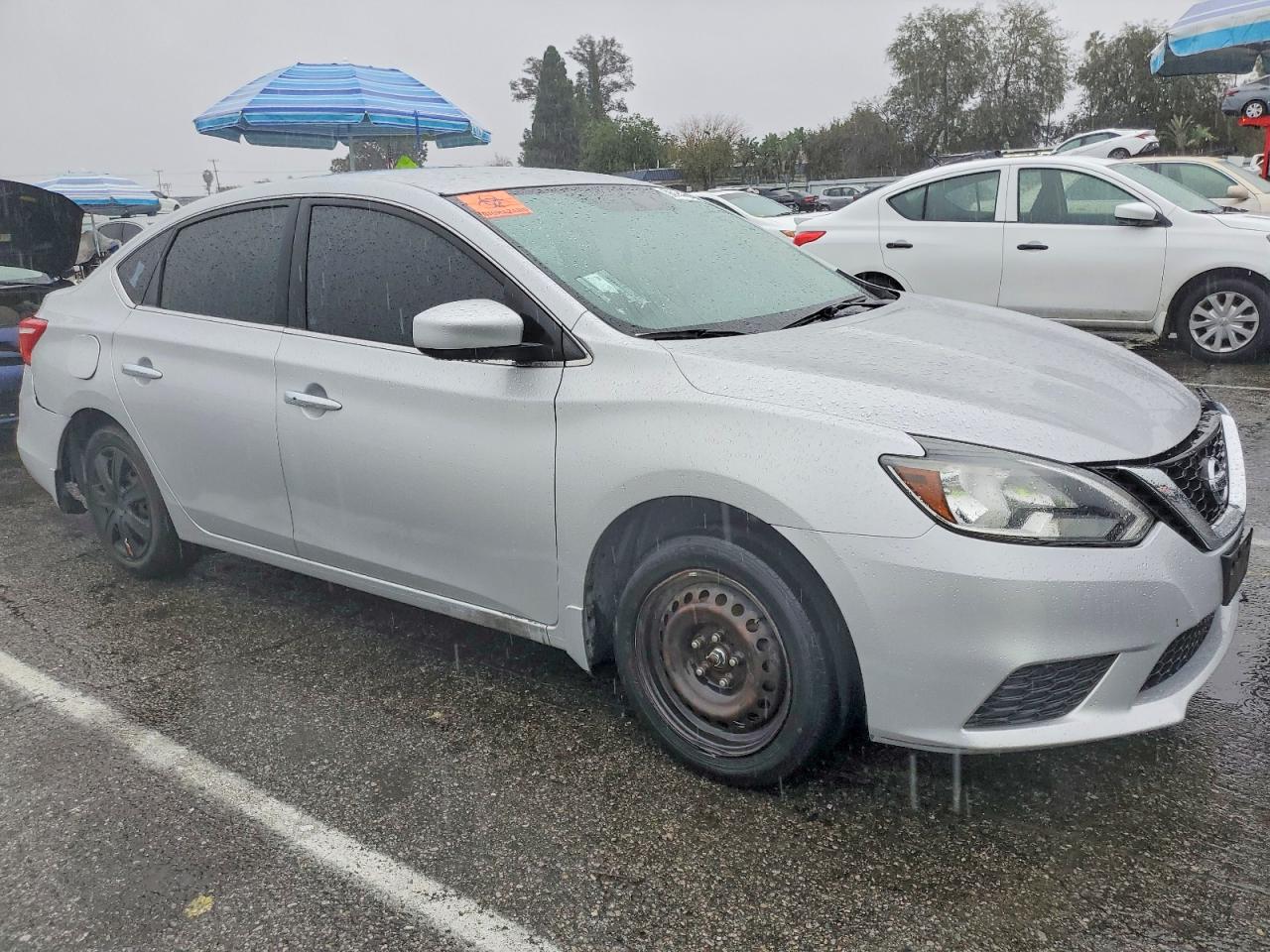 2017 NISSAN SENTRA S photo 4