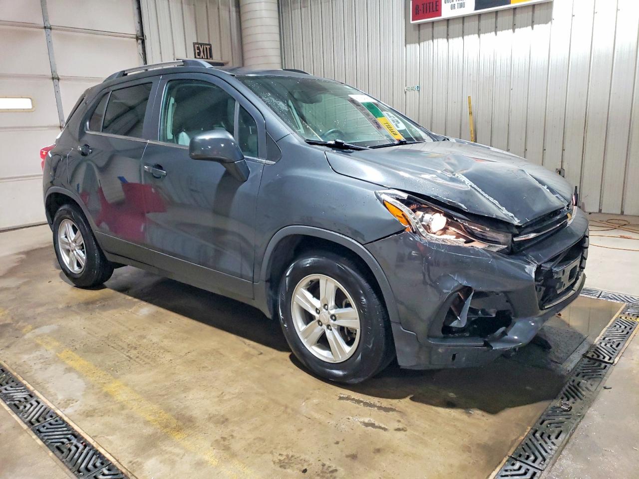 2017 CHEVROLET TRAX 1LT photo 4