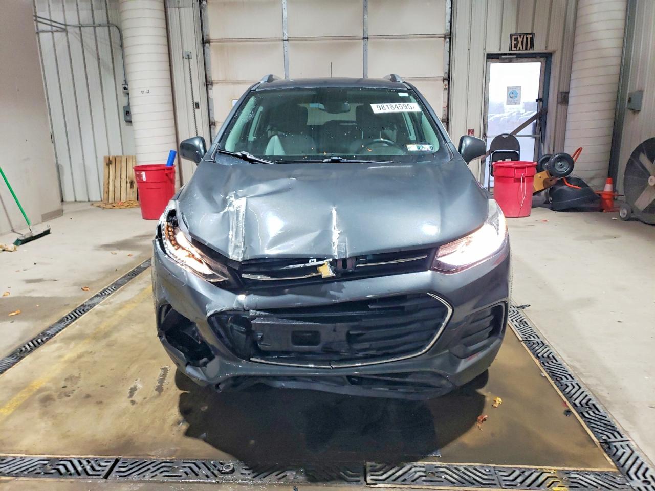 2017 CHEVROLET TRAX 1LT photo 5