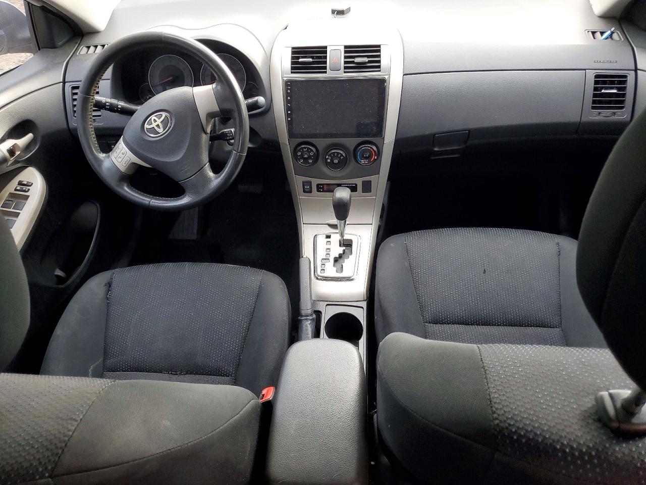 2010 TOYOTA COROLLA BASE photo 8