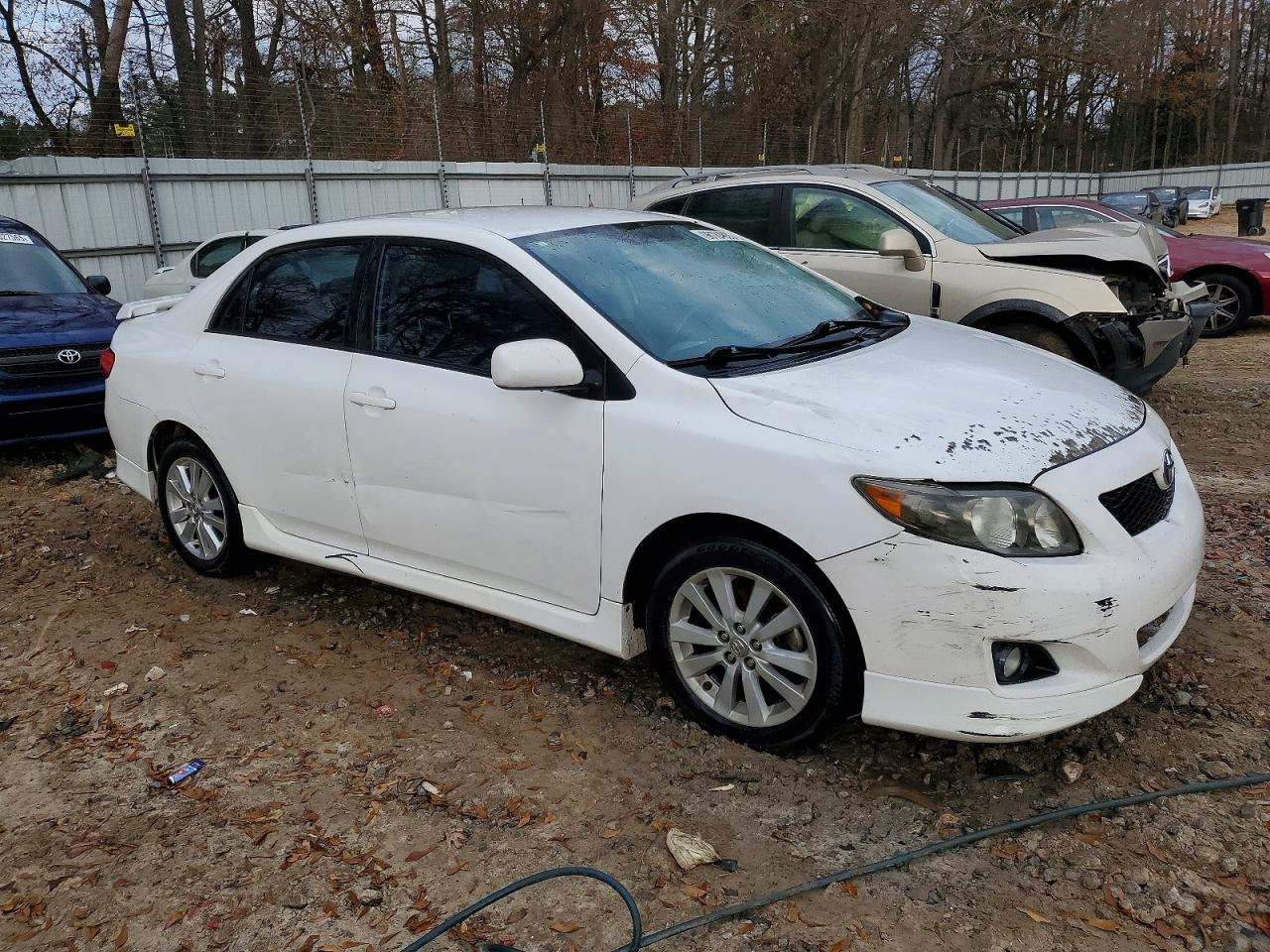 2010 TOYOTA COROLLA BASE photo 4