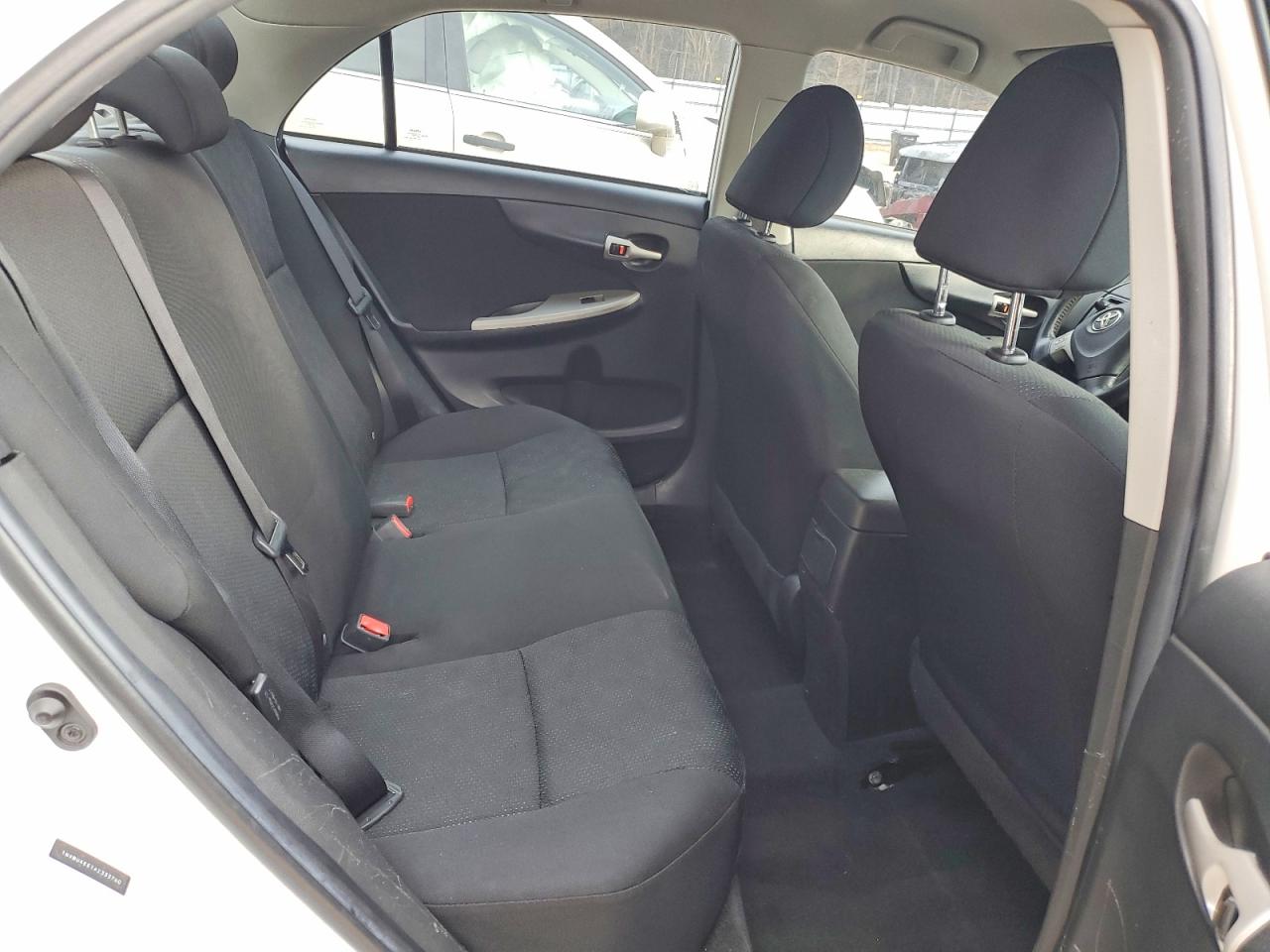 2010 TOYOTA COROLLA BASE photo 10