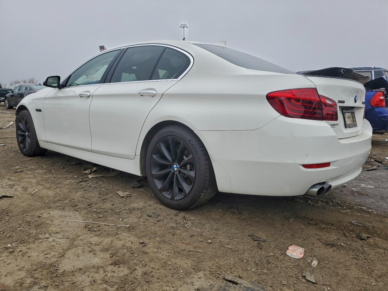 2016 BMW 528 XI photo 2