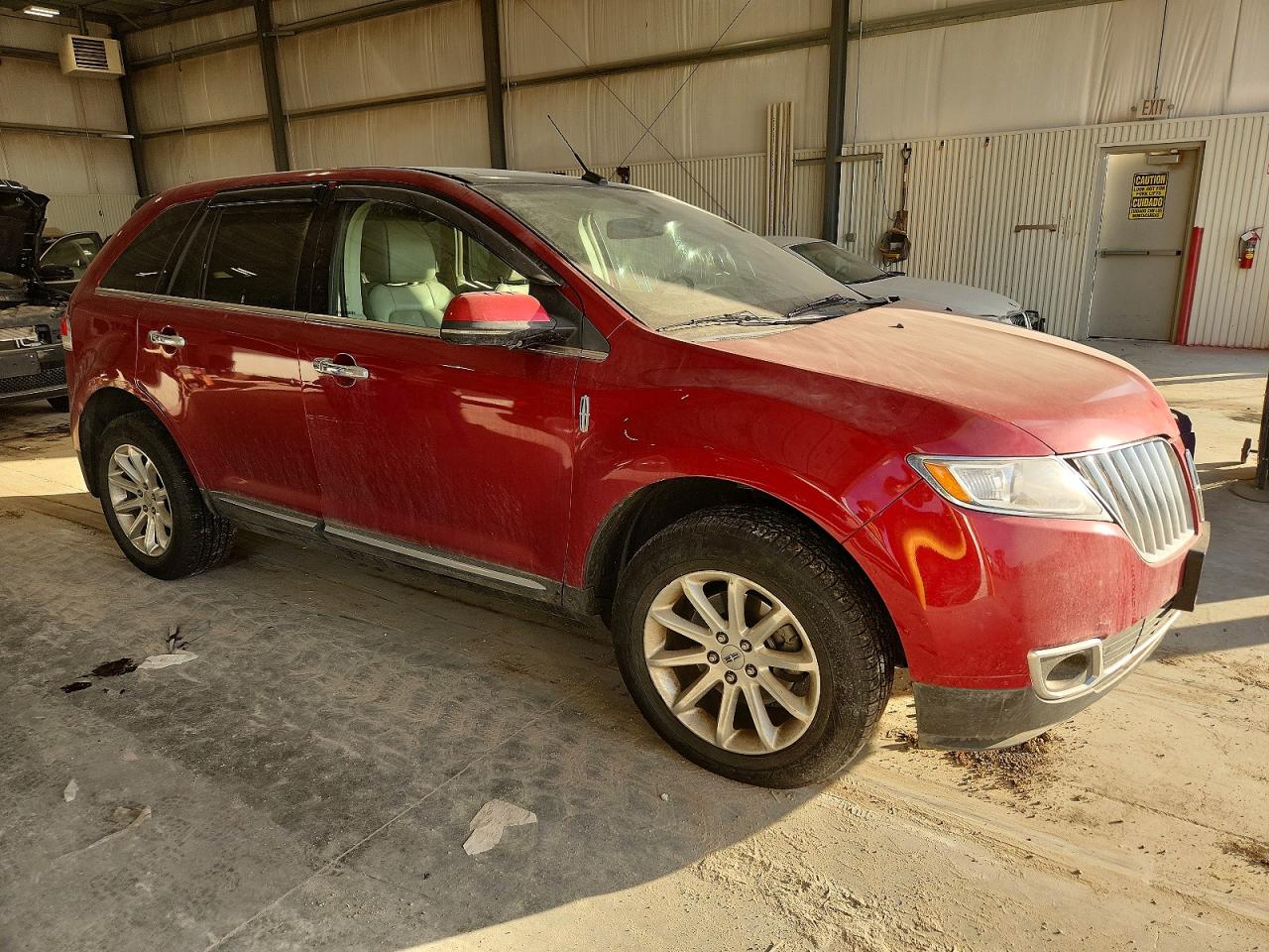 2013 LINCOLN TOWNHOUSE MKX photo 4