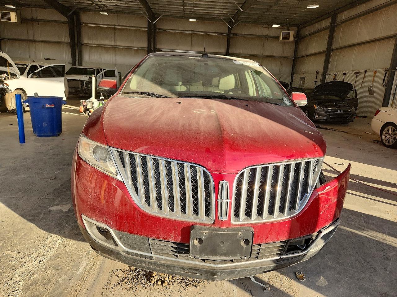 2013 LINCOLN TOWNHOUSE MKX photo 5