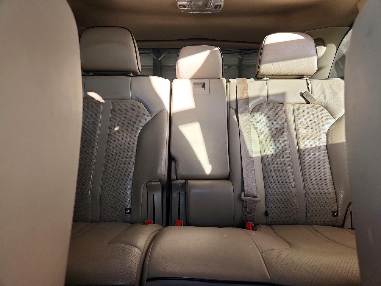 2013 LINCOLN TOWNHOUSE MKX photo 10