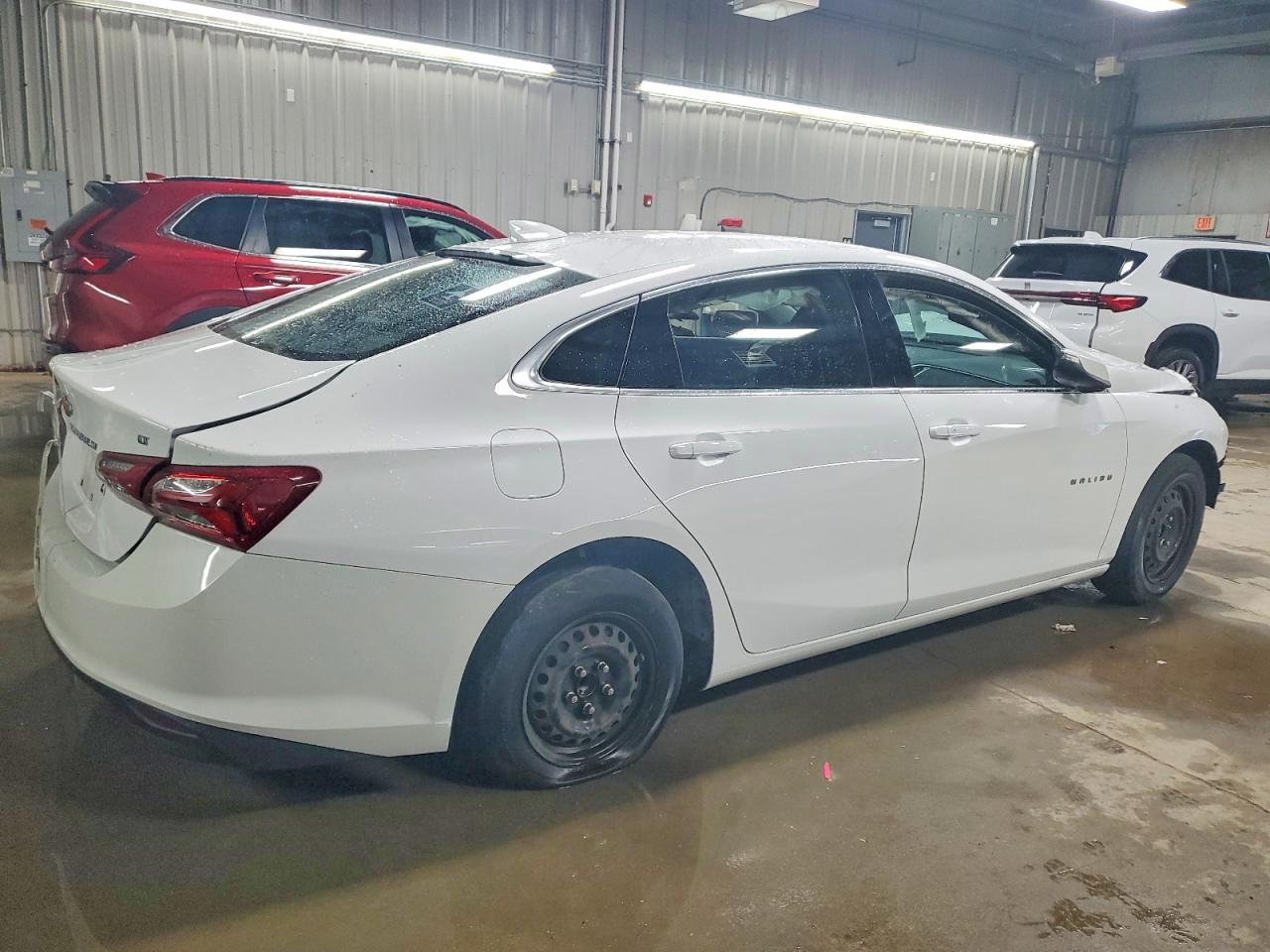 2022 CHEVROLET MALIBU LT photo 3