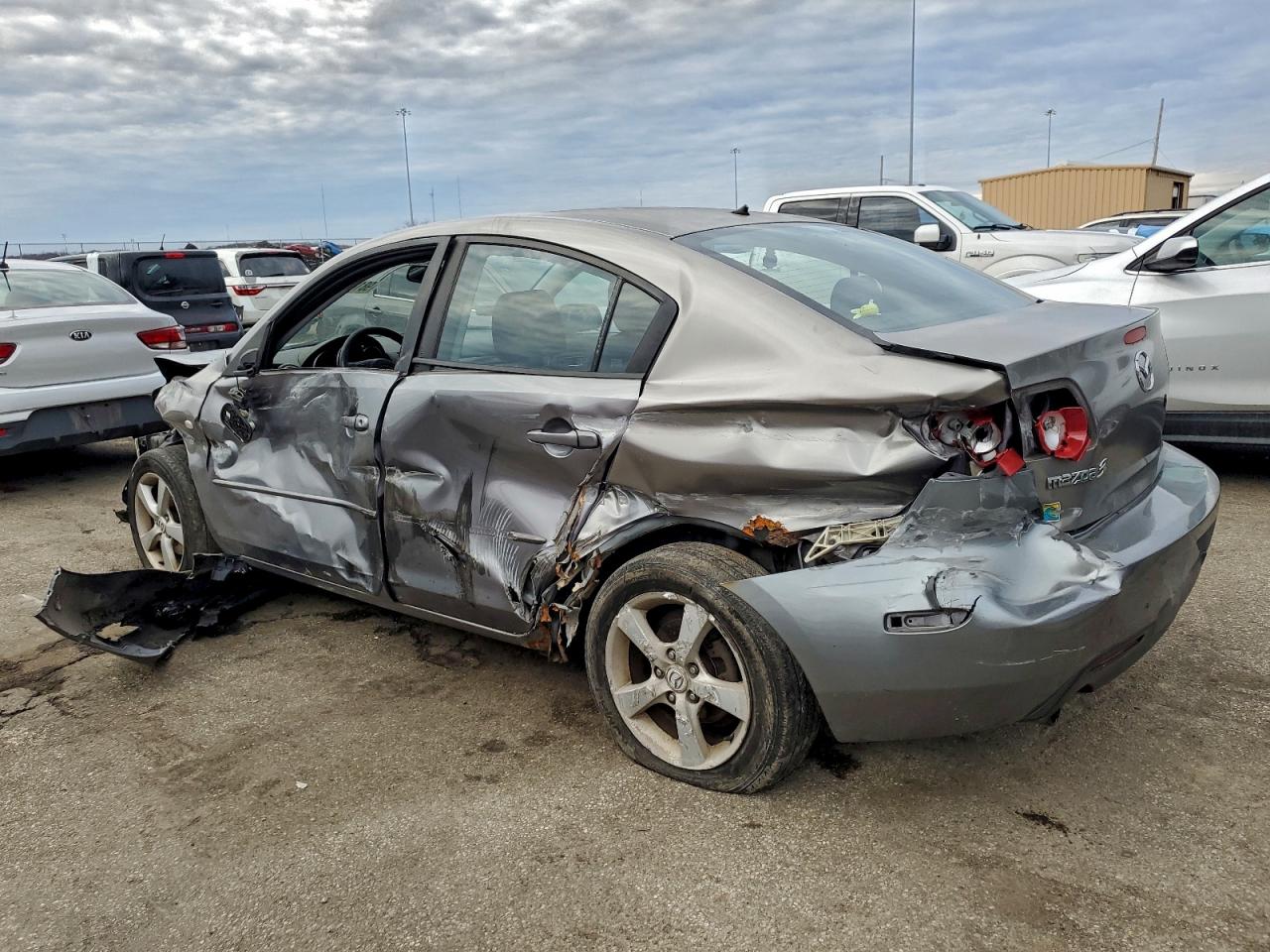 2006 MAZDA 3 I photo 2