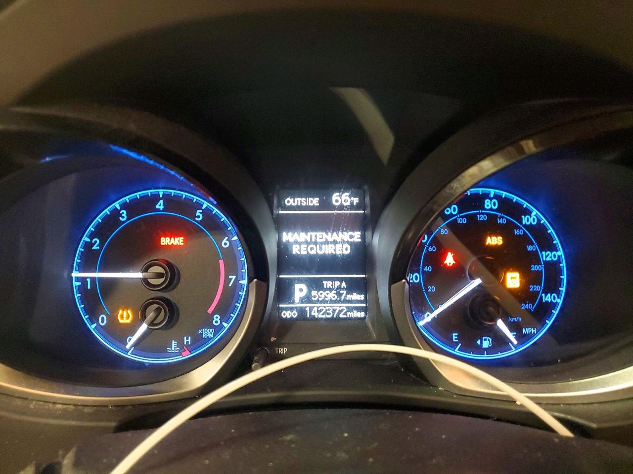 2015 TOYOTA COROLLA L photo 9