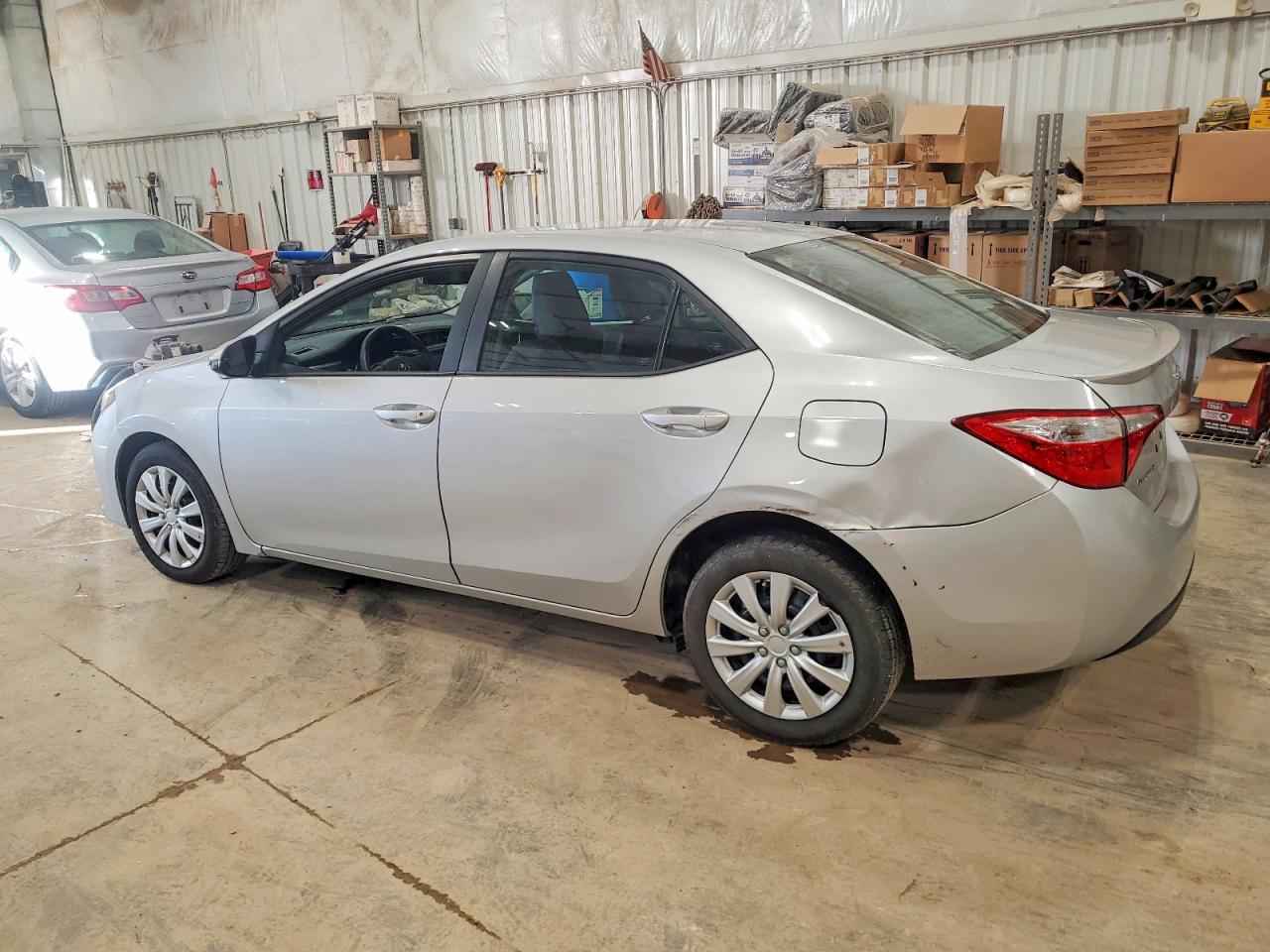 2015 TOYOTA COROLLA L photo 2