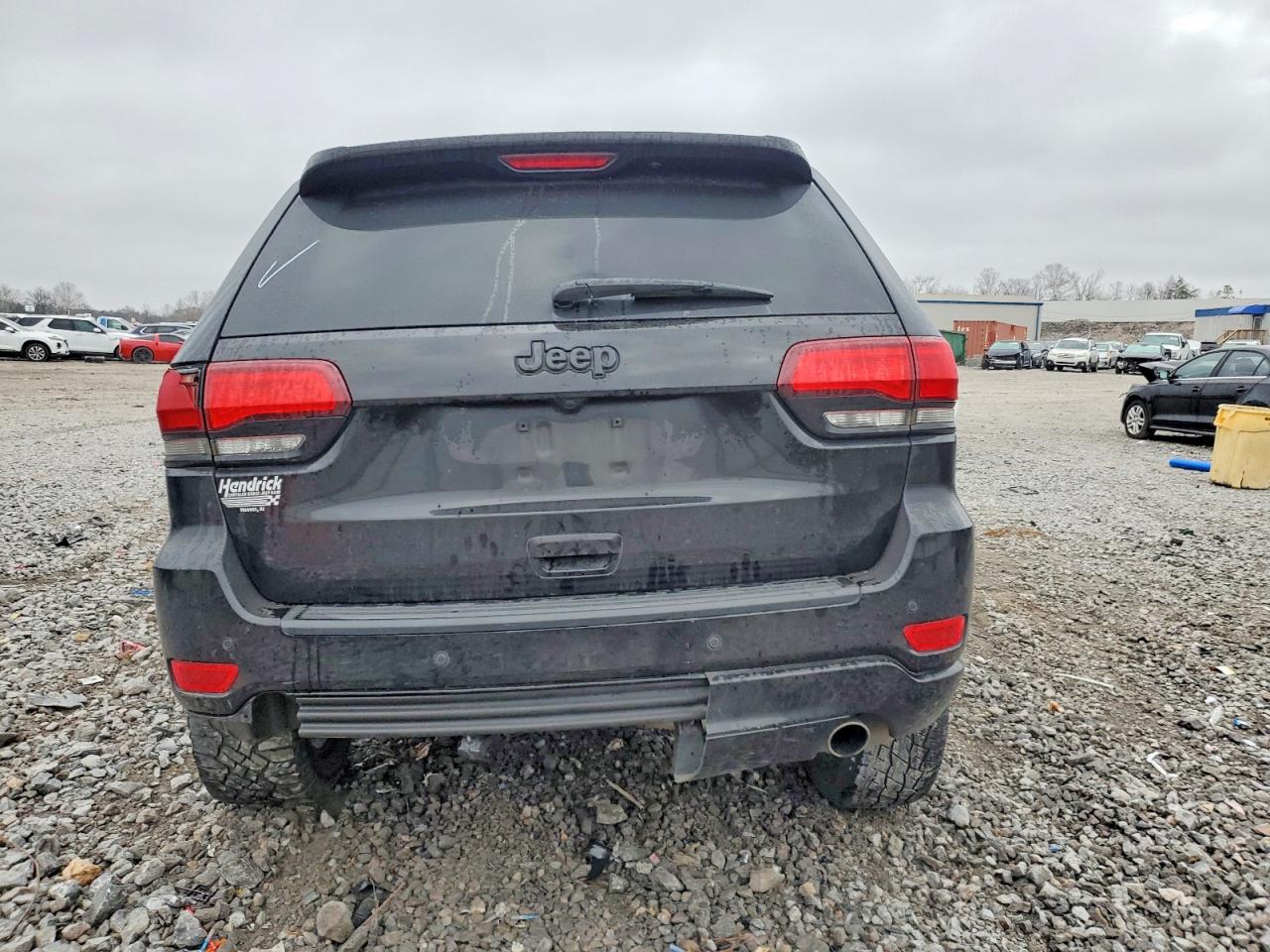 2020 JEEP GRAND CHEROKEE LAREDO photo 6