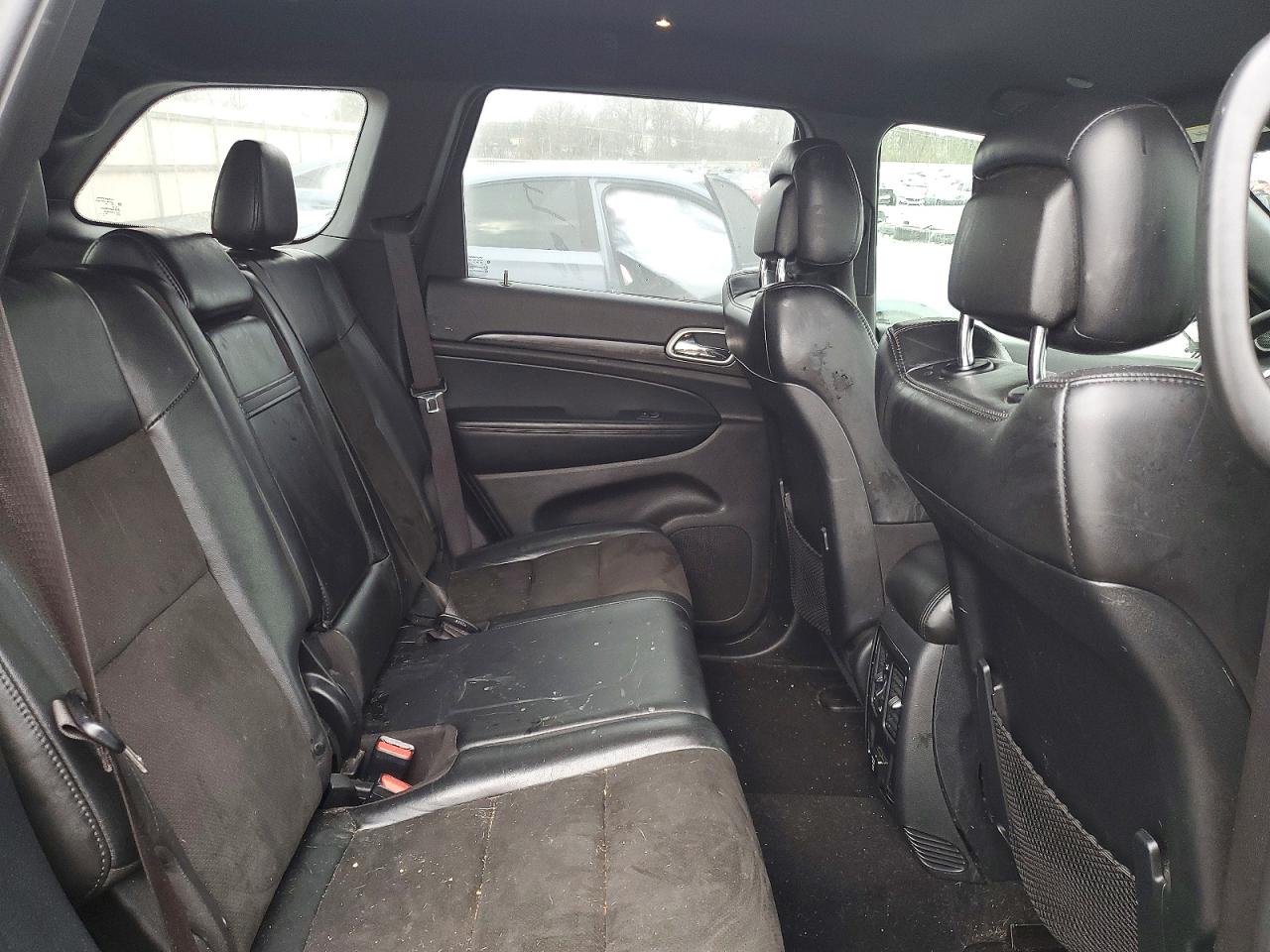 2020 JEEP GRAND CHEROKEE LAREDO photo 11