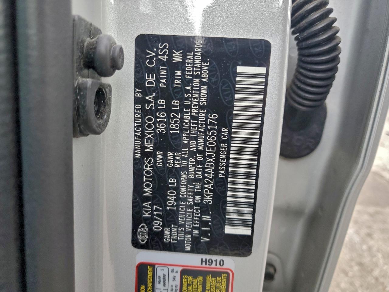 2018 KIA RIO LX photo 12