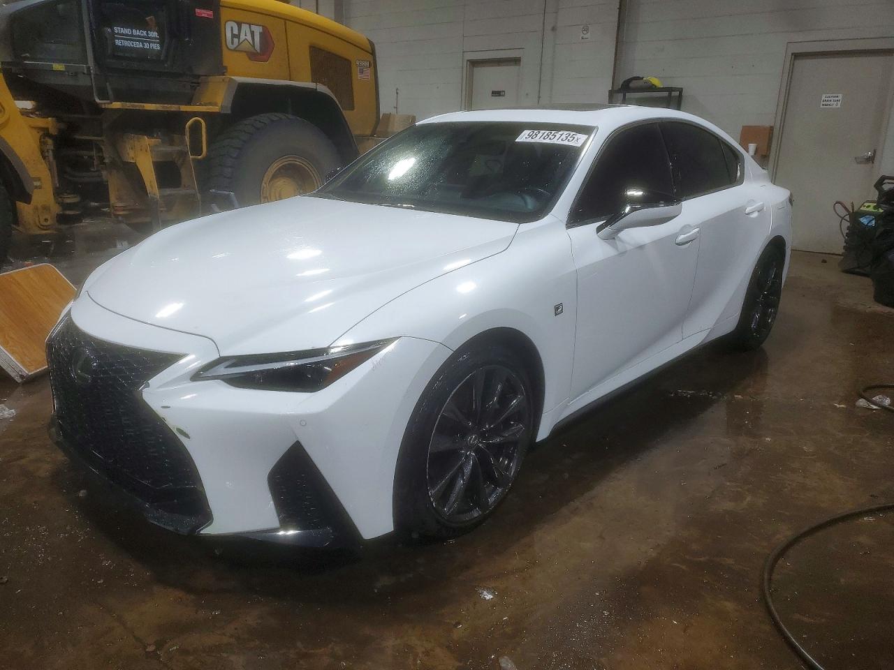 2023 LEXUS IS