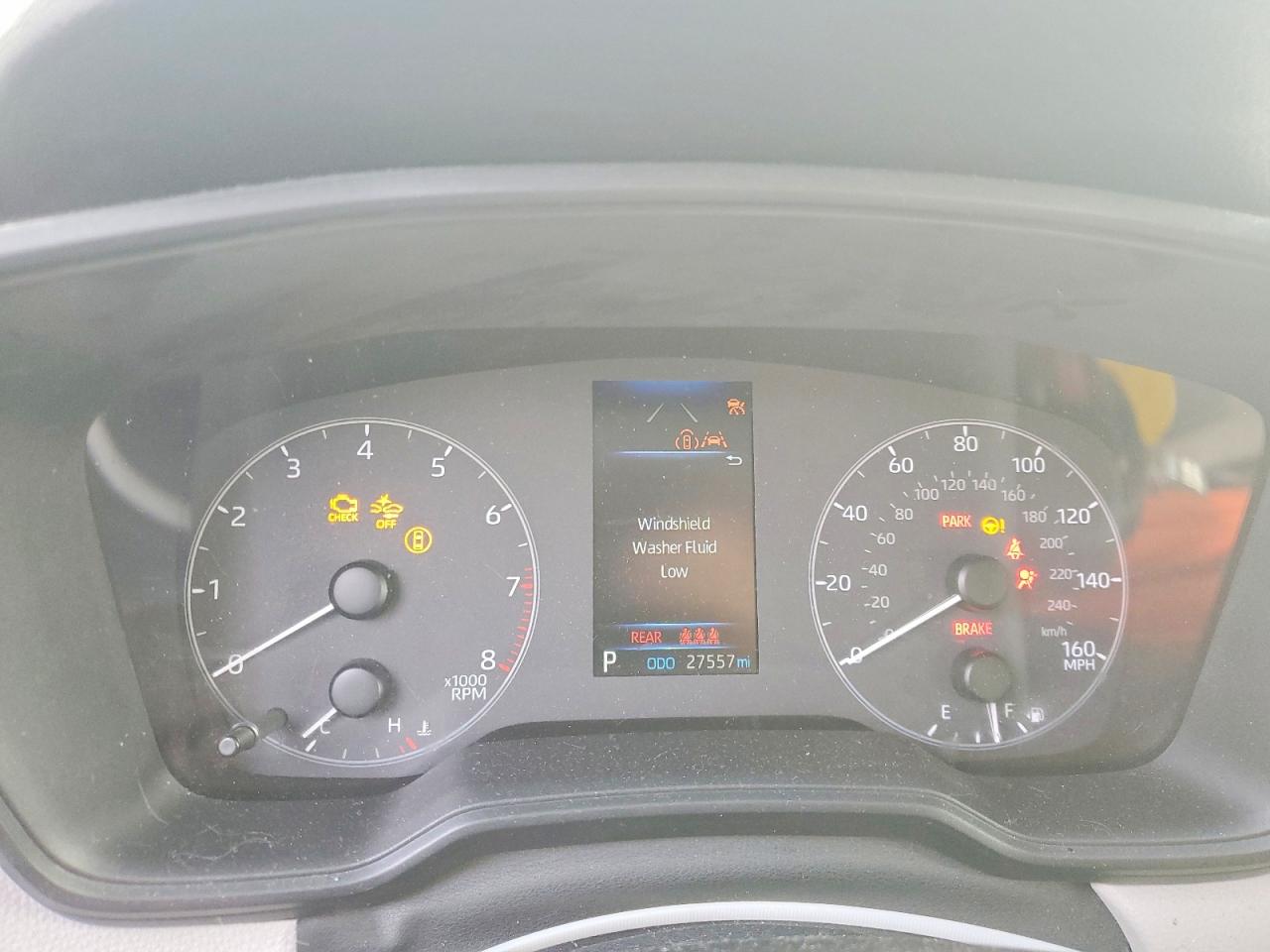 2023 TOYOTA COROLLA CROSS L photo 9